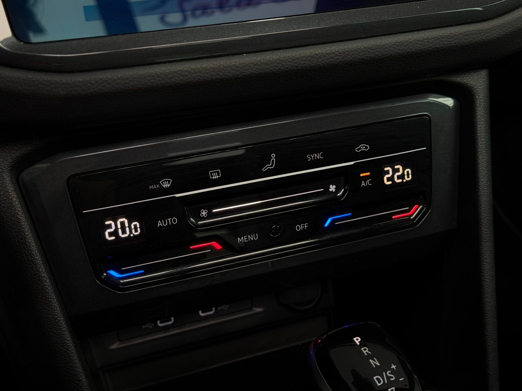 VOLKSWAGEN TIGUAN VOLKSWAGEN Tiguan RLine 2.0 TDI 110kW 150CV DSG