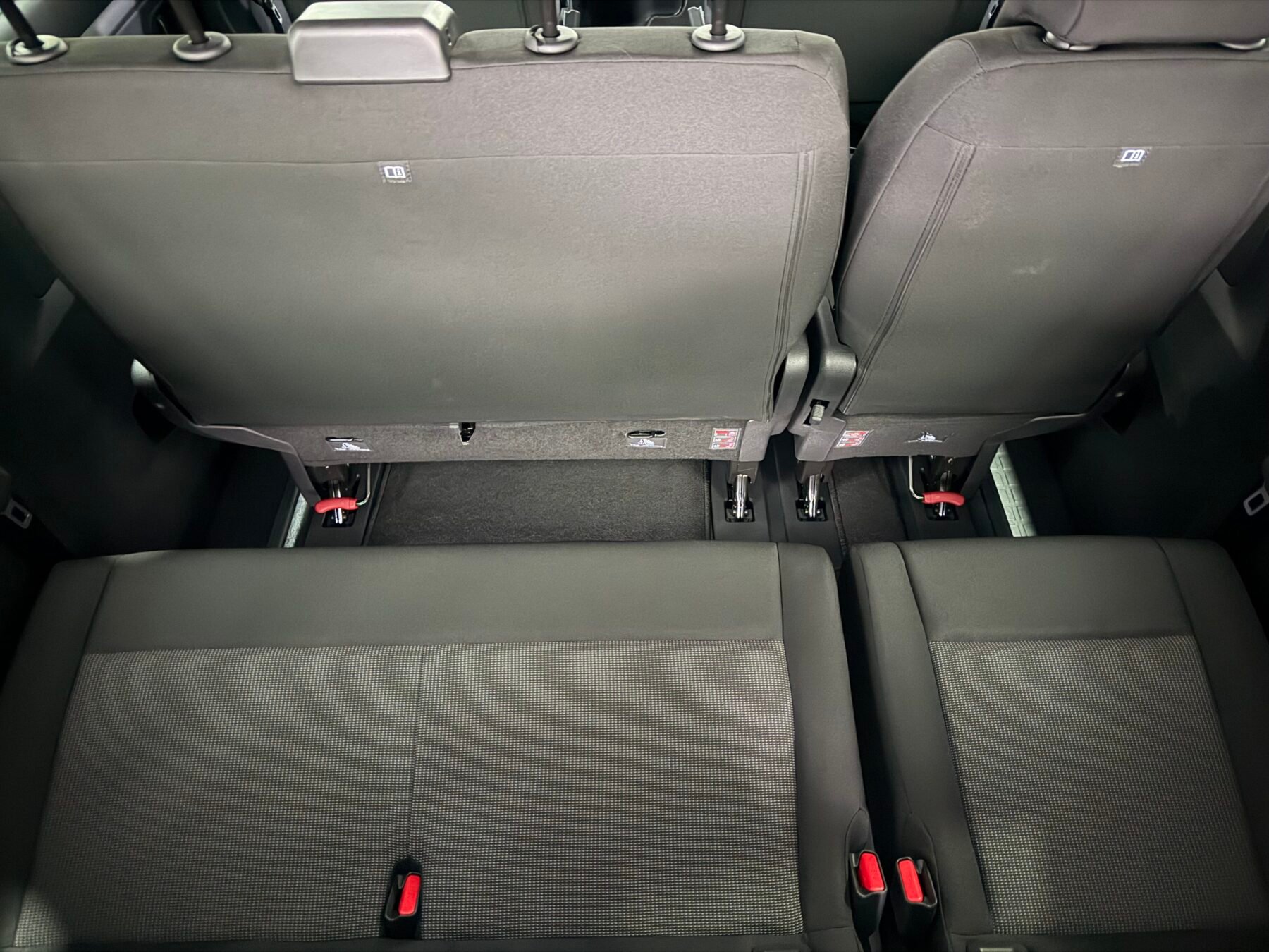 PEUGEOT Travelle PEUGEOT Traveller Business Standard BlueHDi 180 SS EAT8