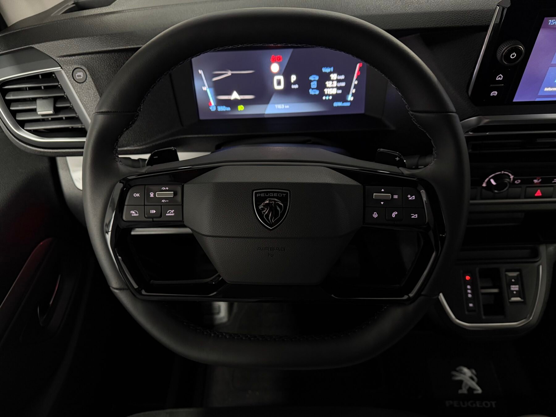 PEUGEOT Travelle 2.0 HDI 180cv 8 plazas