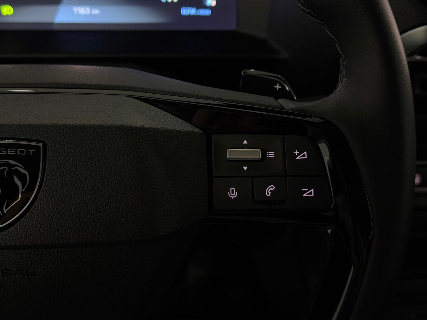 PEUGEOT Travelle PEUGEOT Traveller Business Standard BlueHDi 180 SS EAT8