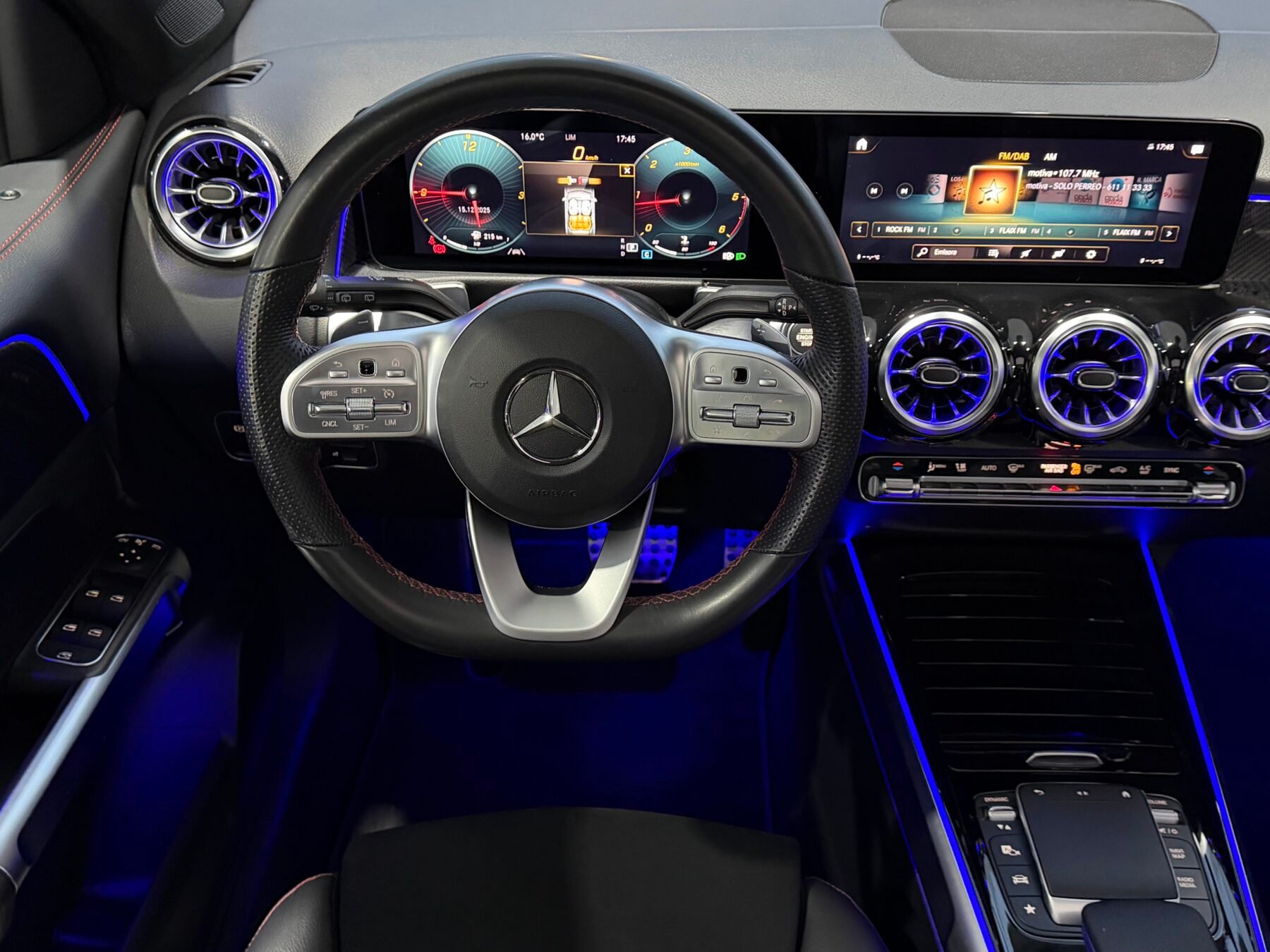 MERCEDES-BENZ GLB AMG 4 MATIC 200