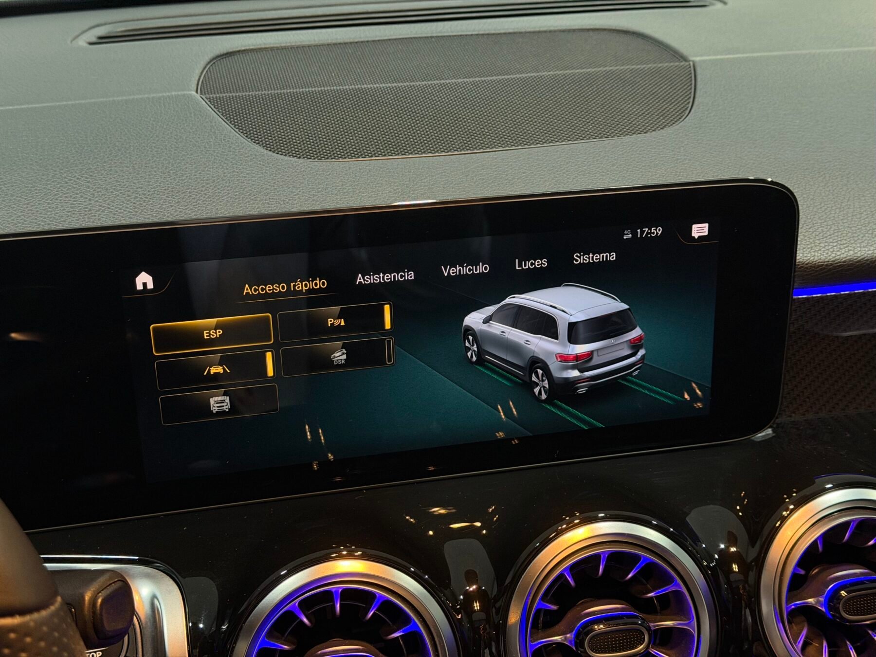 MERCEDES-BENZ GLB AMG 4 MATIC 200