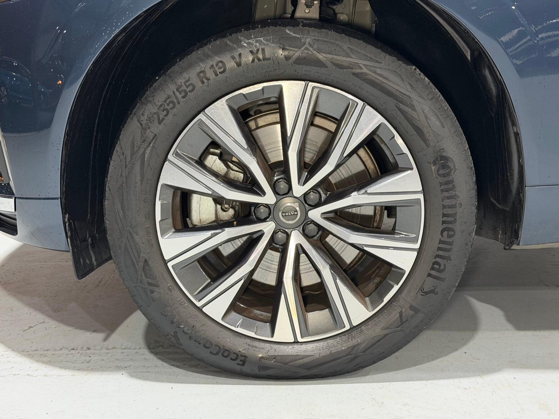 VOLVO XC60 T6 AWD INSCRIPTION AUTO RESTYLING 