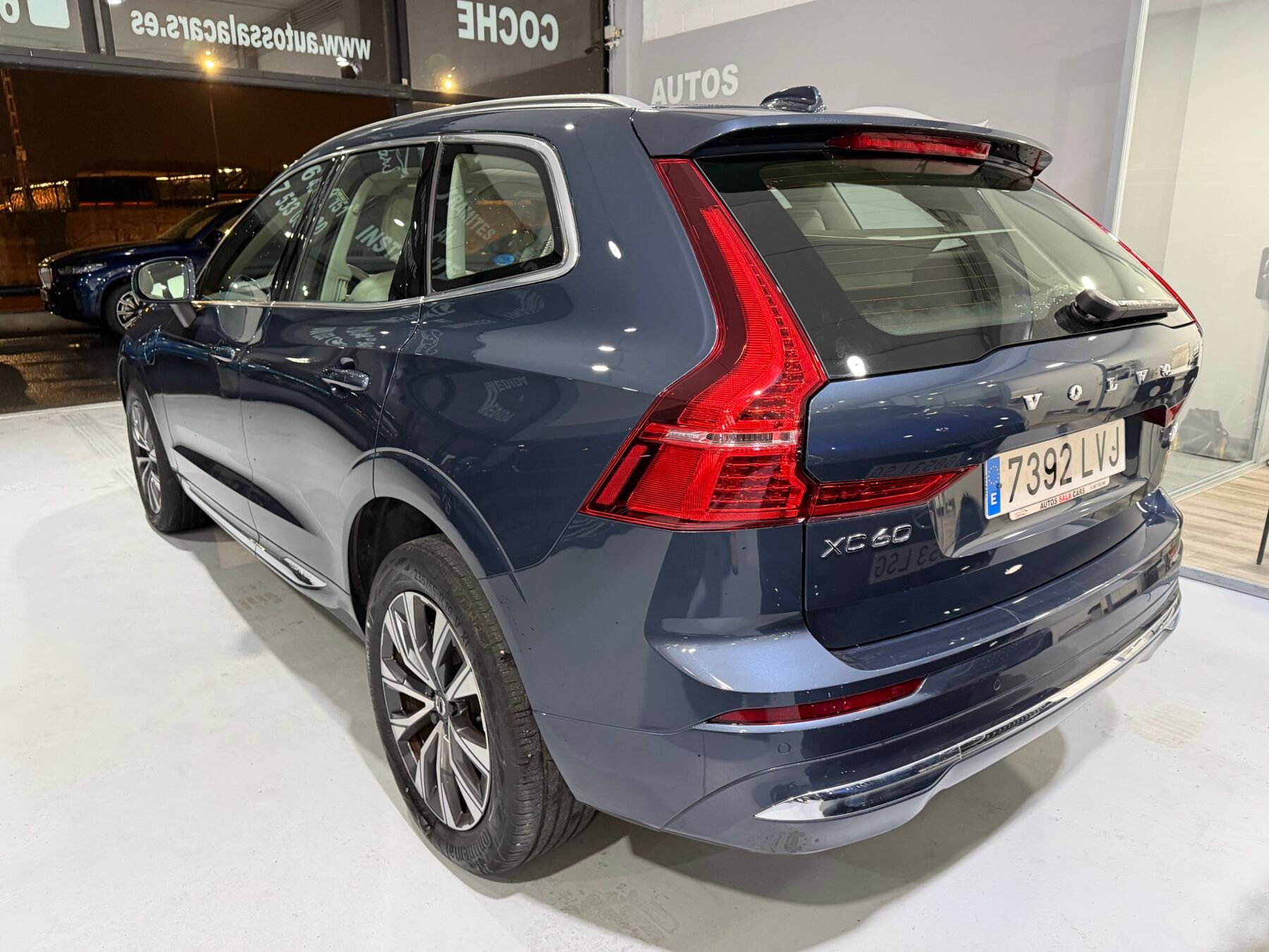 VOLVO XC60 T6 AWD INSCRIPTION AUTO RESTYLING 