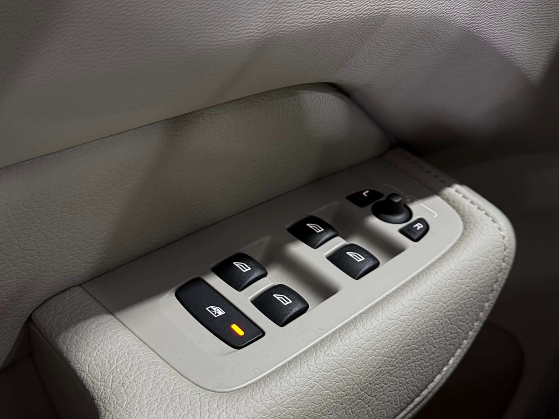 VOLVO XC60 T6 AWD INSCRIPTION AUTO RESTYLING 