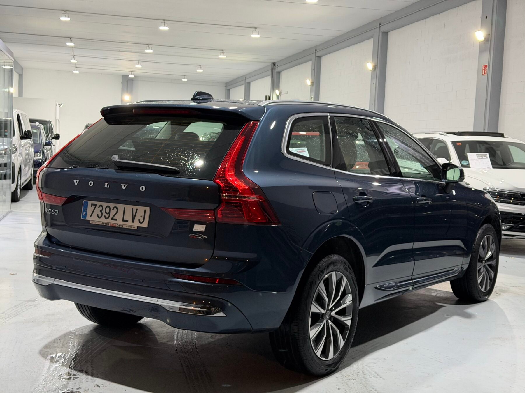 VOLVO XC60 T6 AWD INSCRIPTION AUTO RESTYLING 