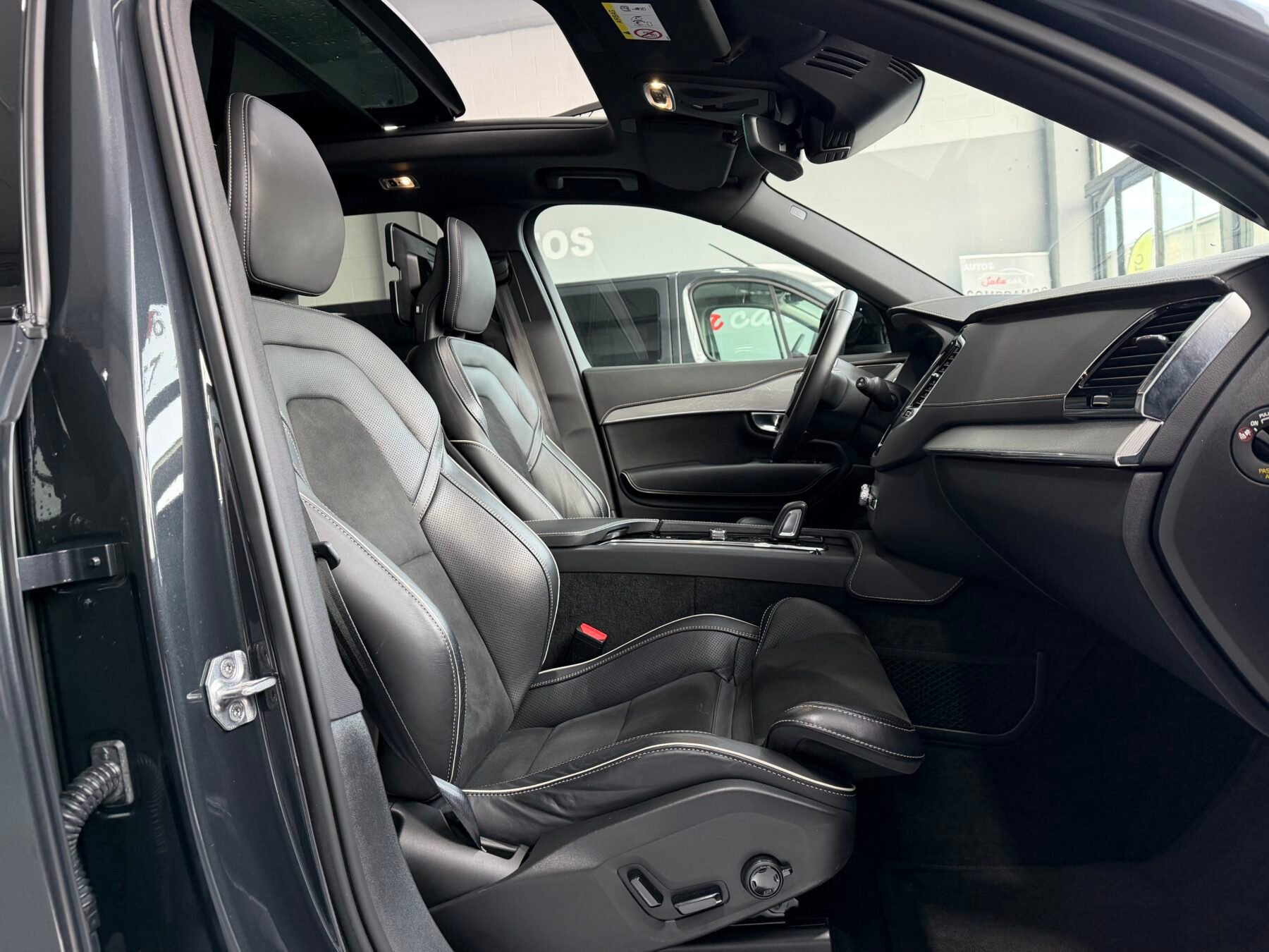 VOLVO XC90 RDESIGN B5 G AWD