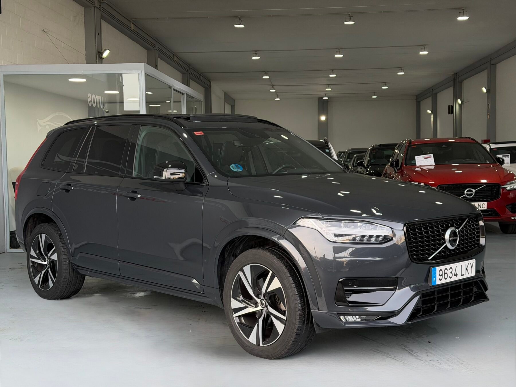 VOLVO XC90 RDESIGN B5 G AWD