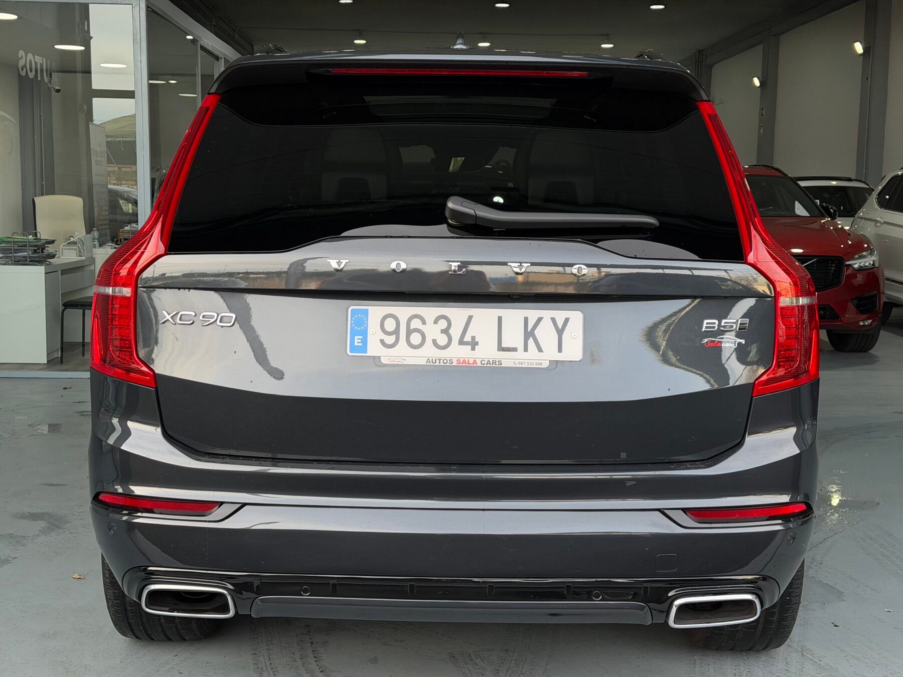 VOLVO XC90 RDESIGN B5 G AWD
