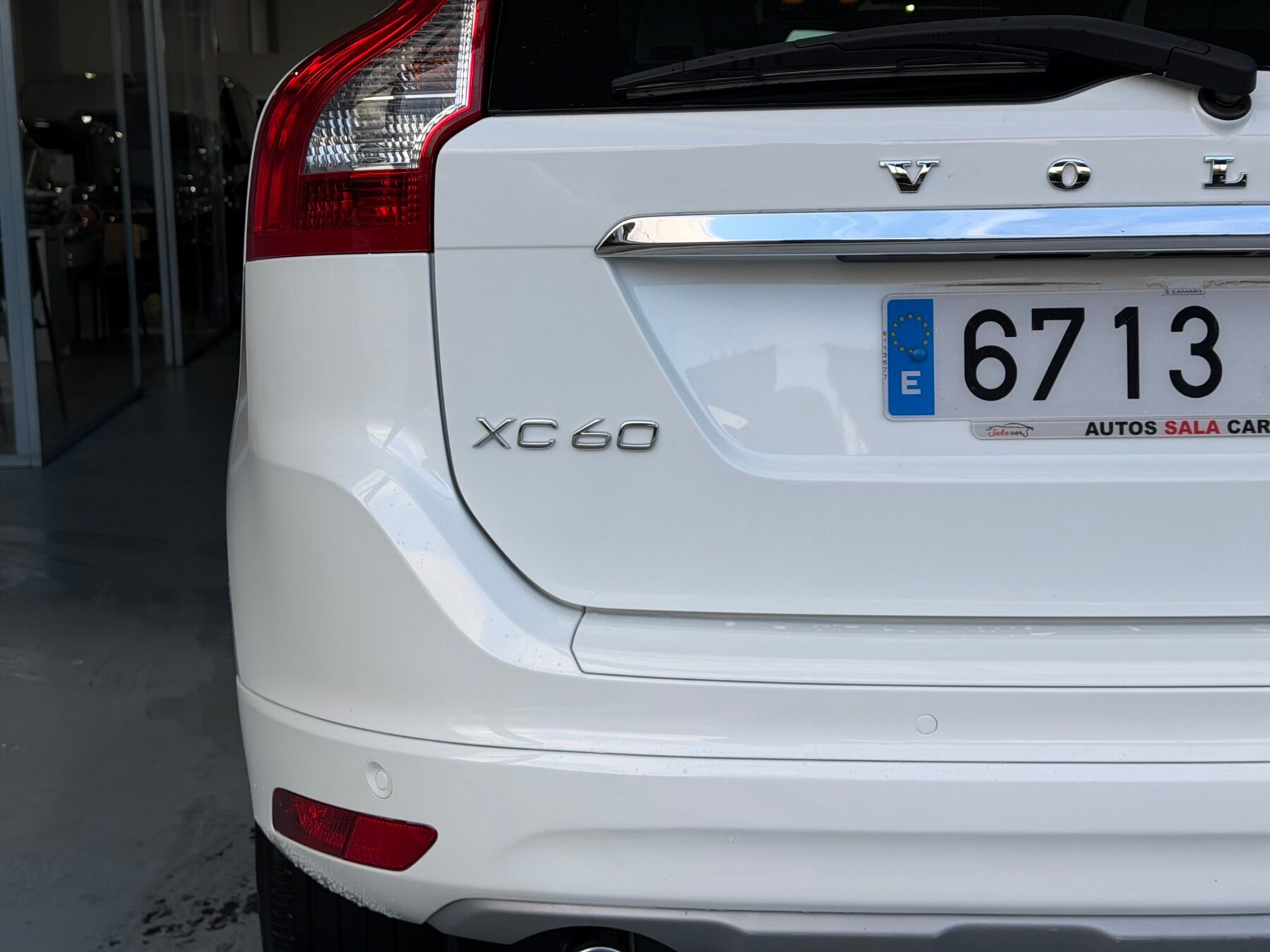 VOLVO XC60 volvo XC60 2.0 D3 Momentum 