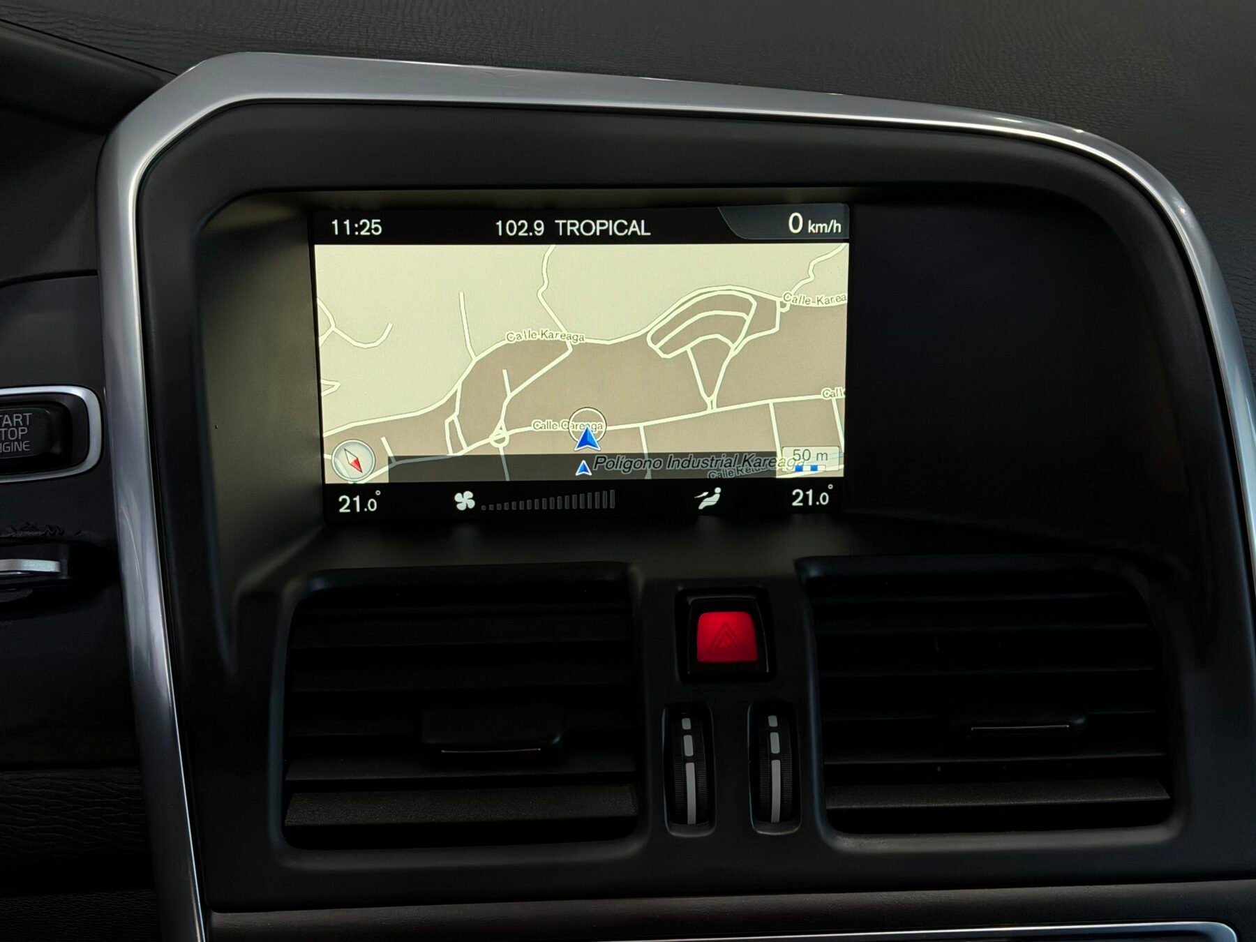 VOLVO XC60 volvo XC60 2.0 D3 Momentum 