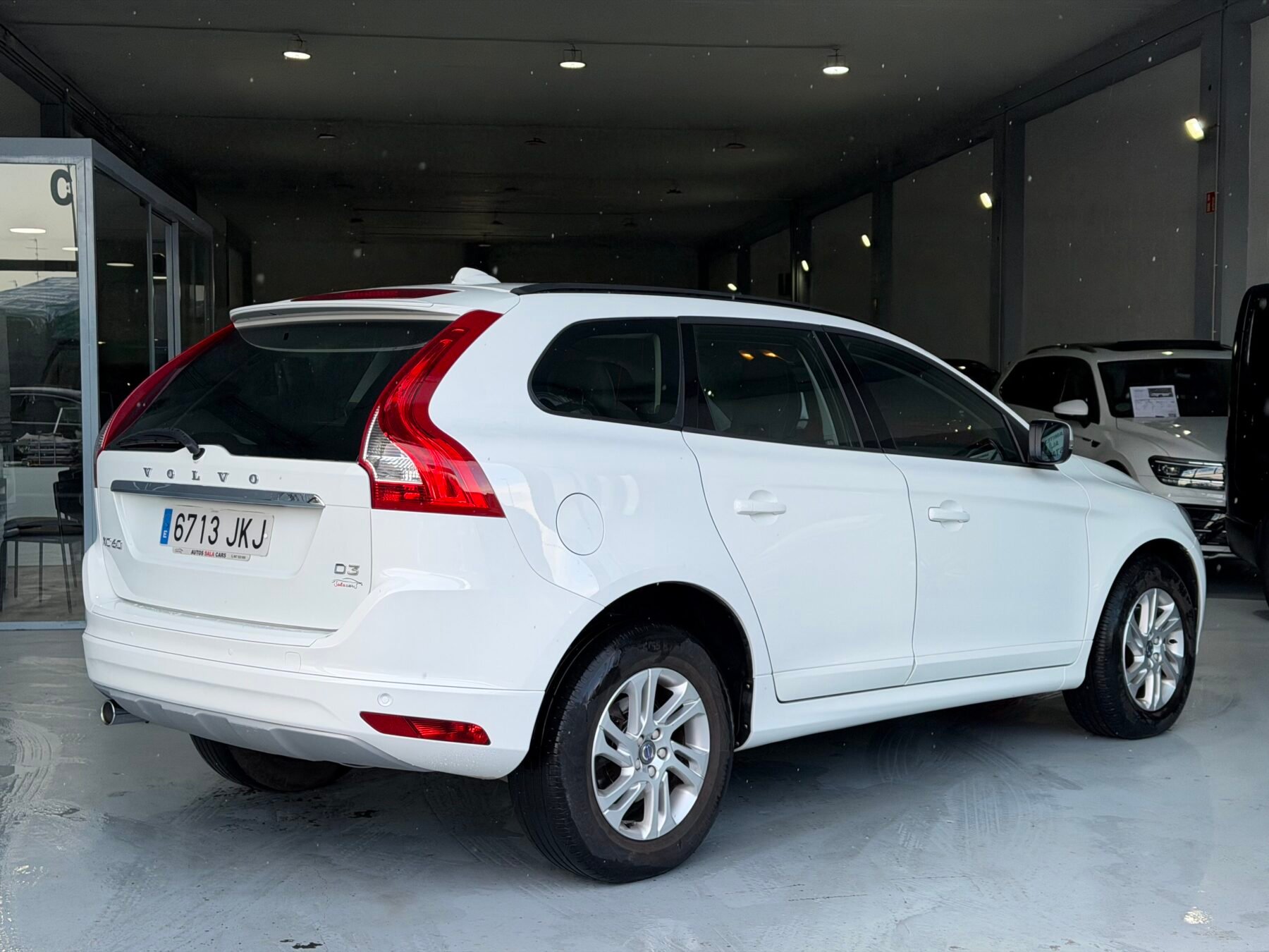 VOLVO XC60 volvo XC60 2.0 D3 Momentum 
