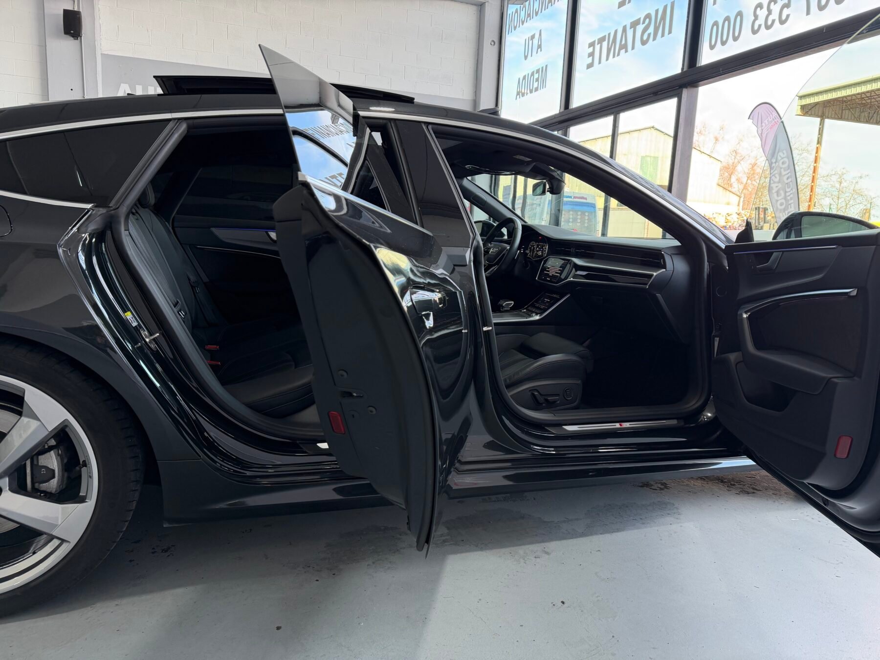 AUDI A7 AUDI A7 Sportback S line 50 TFSIe qua S tr