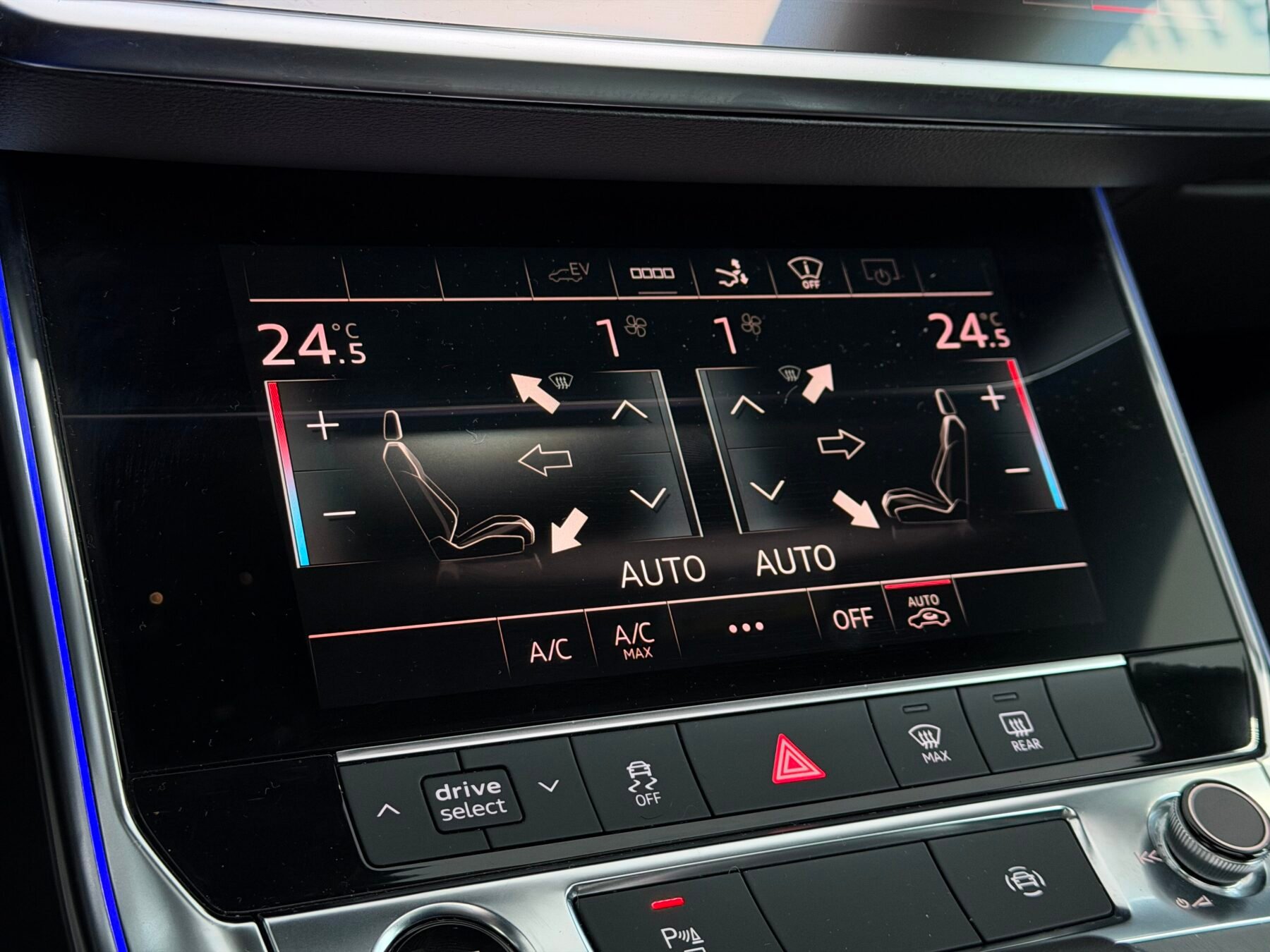 AUDI A7 AUDI A7 Sportback S line 50 TFSIe qua S tr