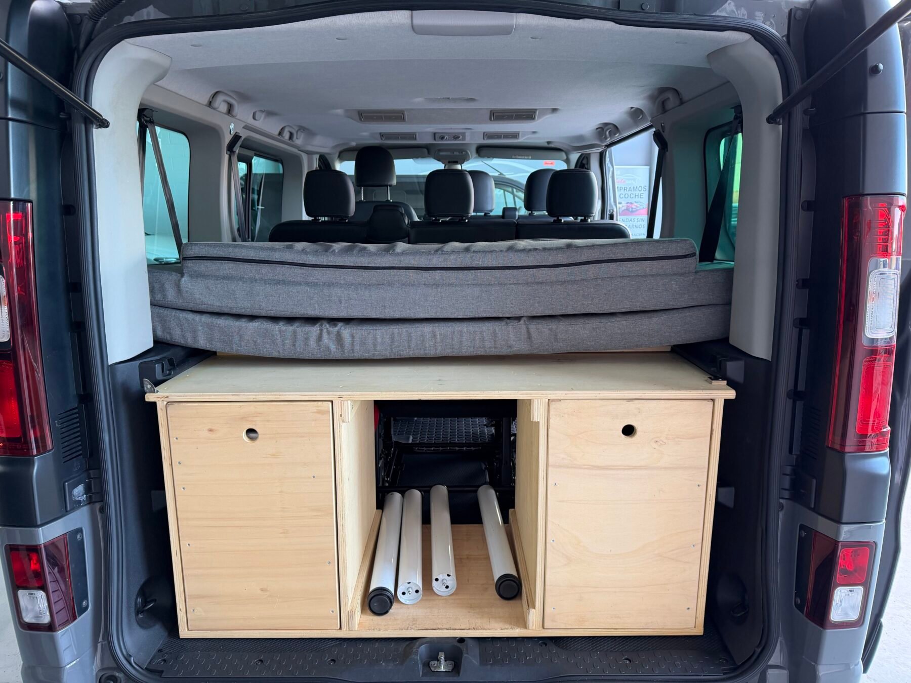 OPEL vivaro 1.6 CDTI SS 92kW L1 2.7t Combi Plus9