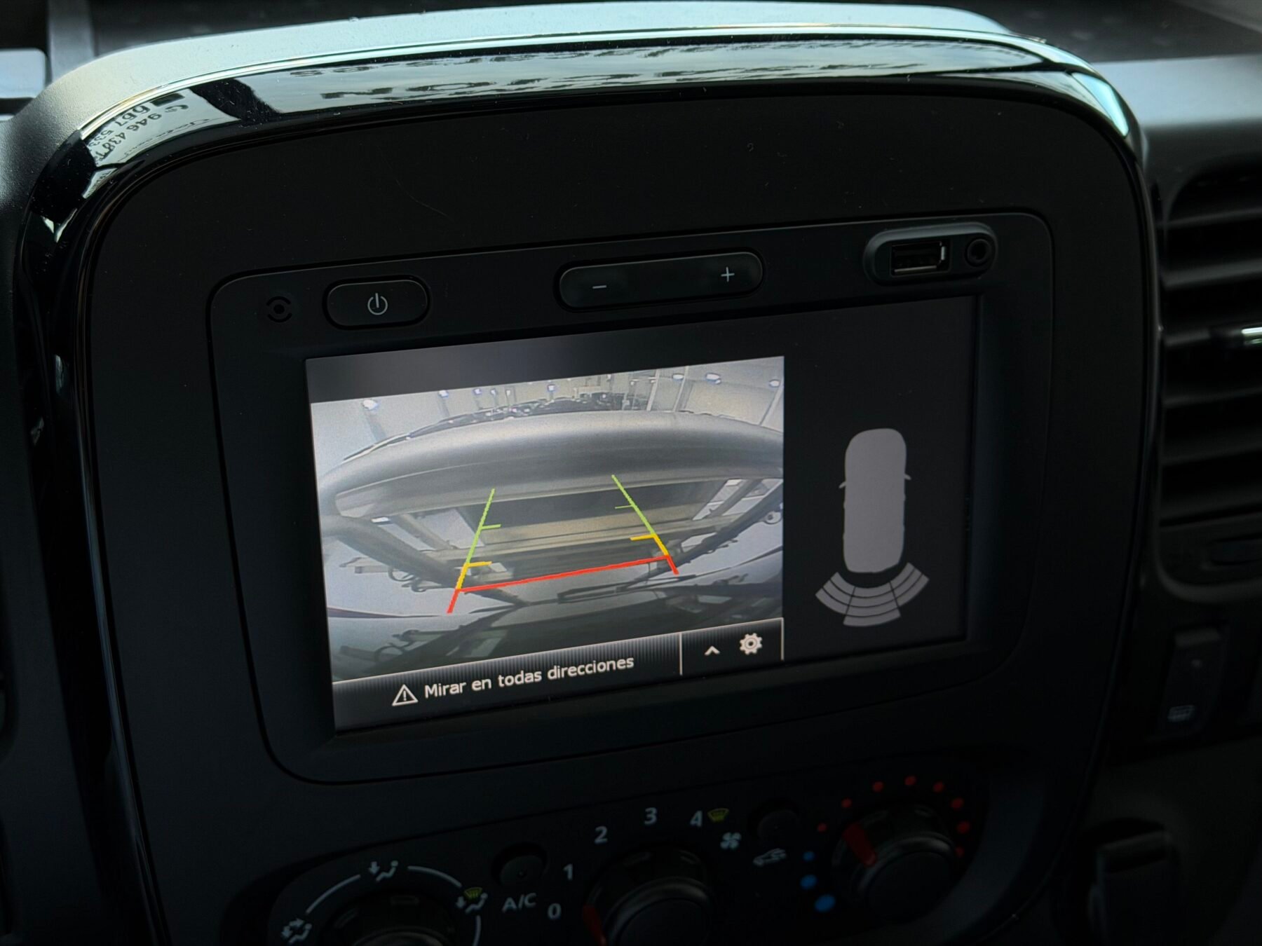 OPEL vivaro 1.6 CDTI SS 92kW L1 2.7t Combi Plus9