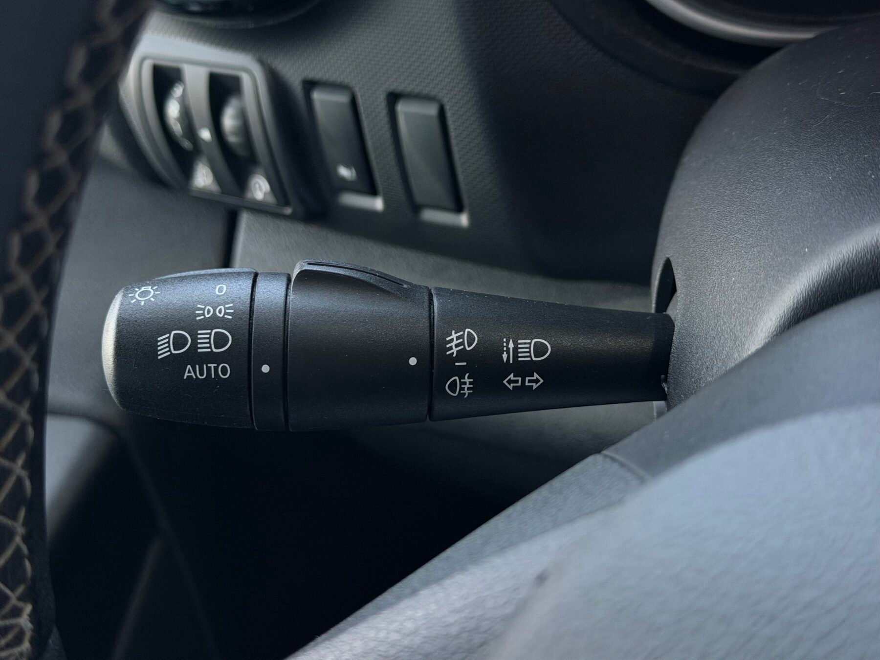 OPEL vivaro 1.6 CDTI SS 92kW L1 2.7t Combi Plus9