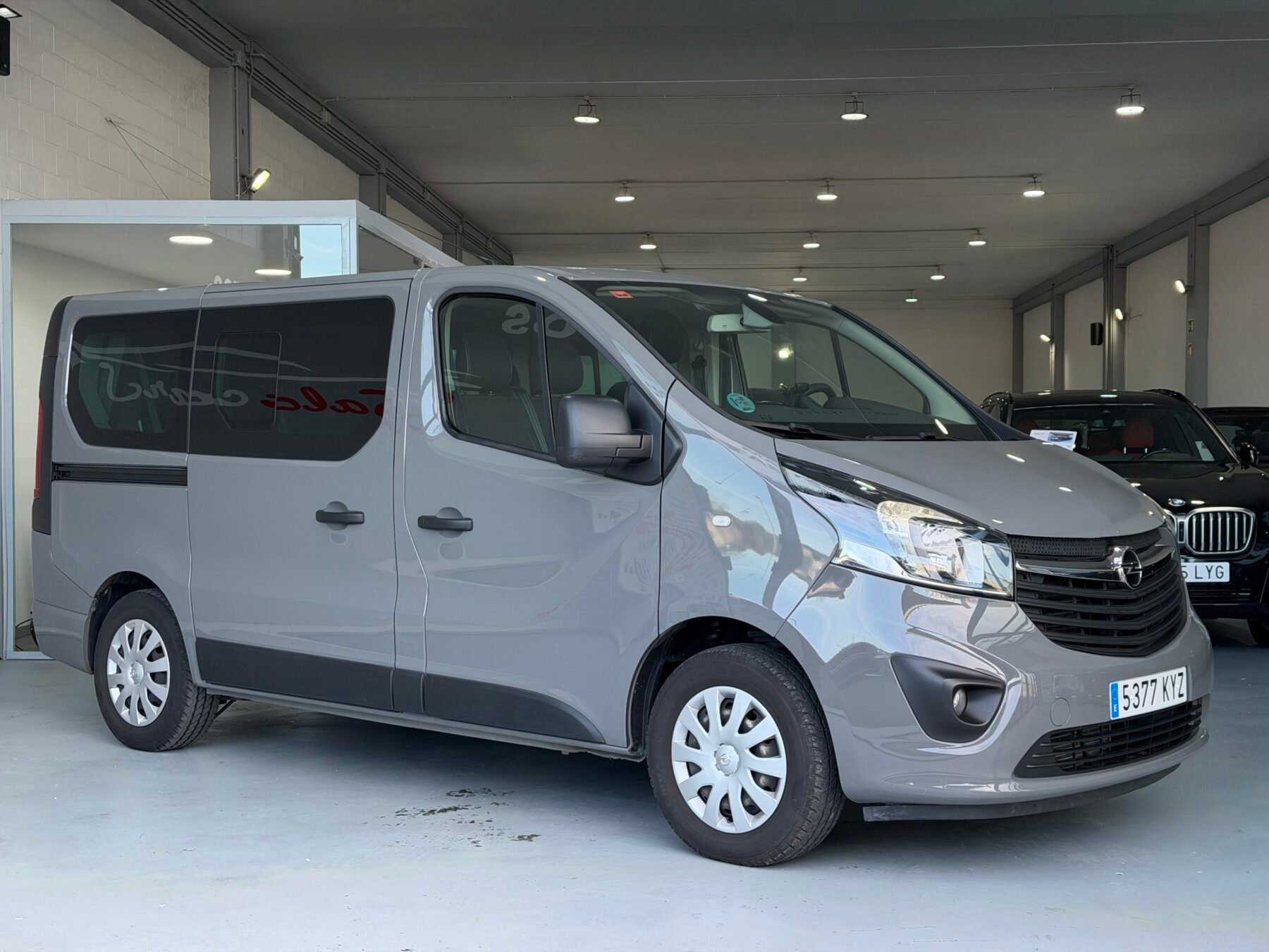 OPEL vivaro 1.6 CDTI SS 92kW L1 2.7t Combi Plus9