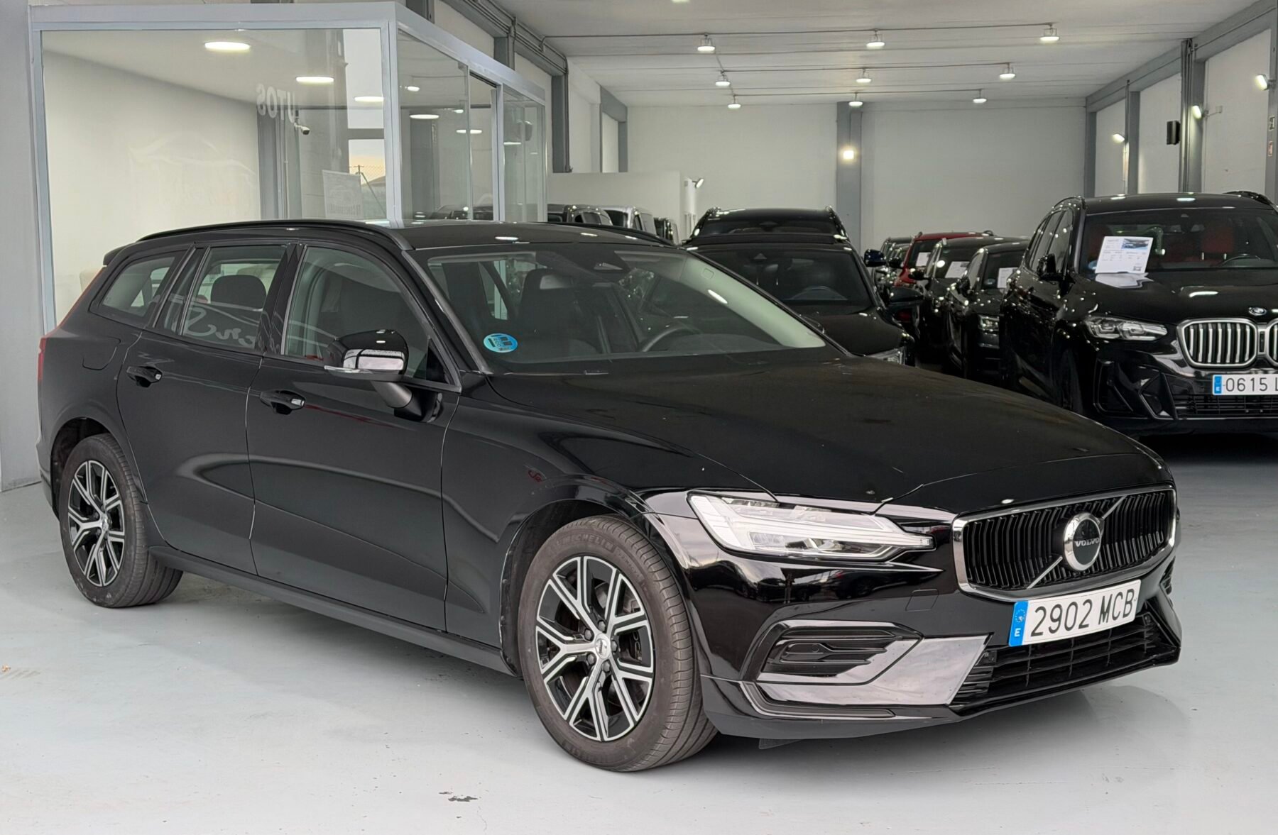 VOLVO V60 VOLVO V60 2.0 B4 D Essential Auto