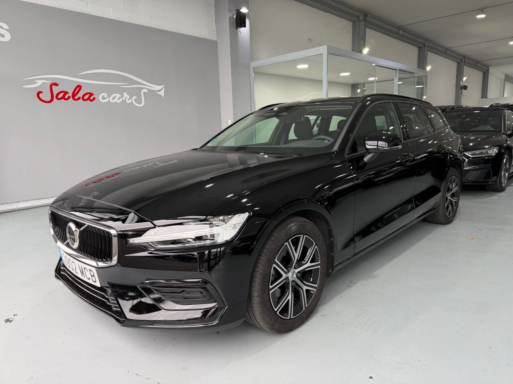 VOLVO V60 VOLVO V60 2.0 B4 D Essential Auto