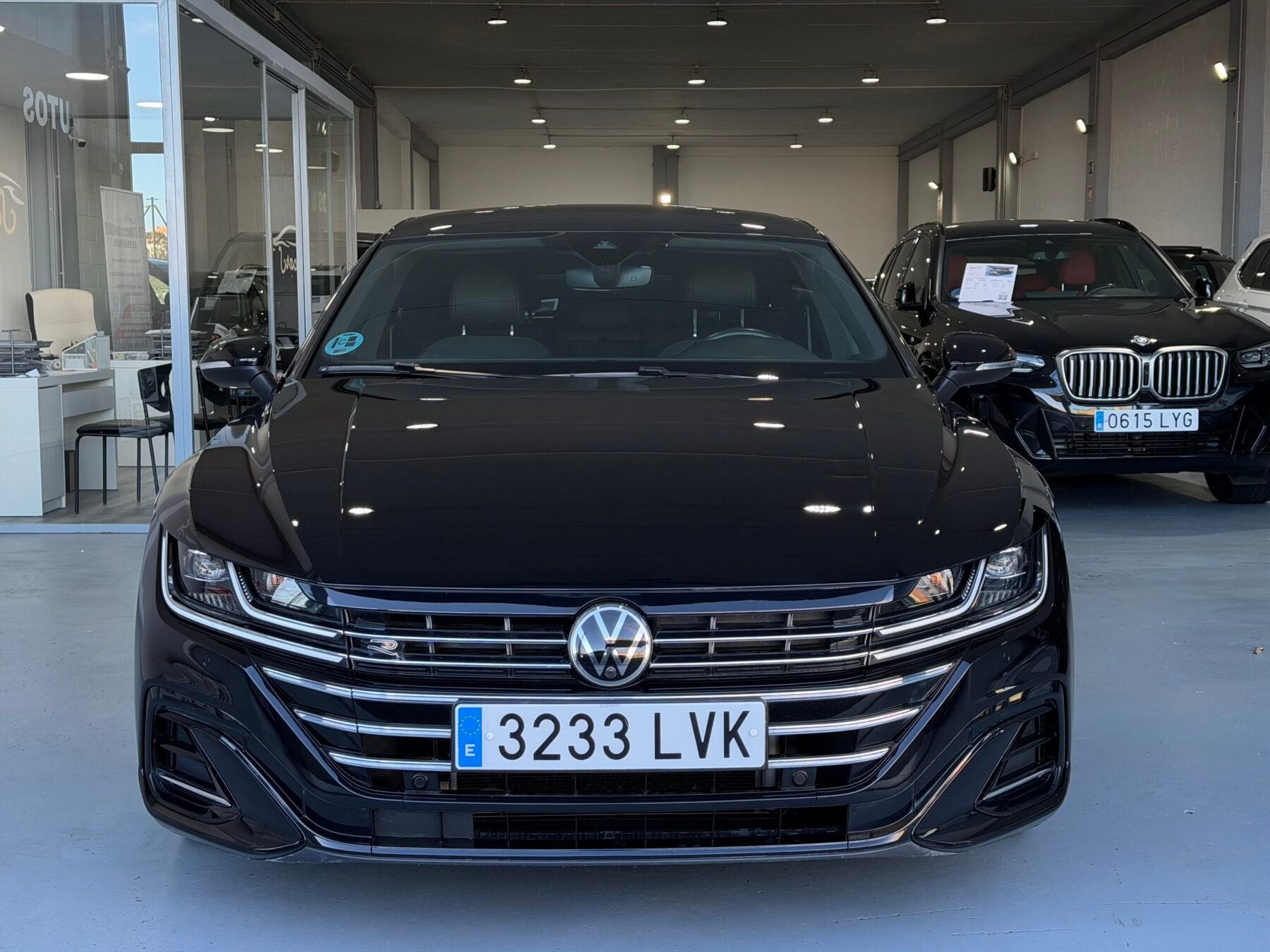VOLKSWAGEN ARTEON SHOOTING BREAK RLINE 