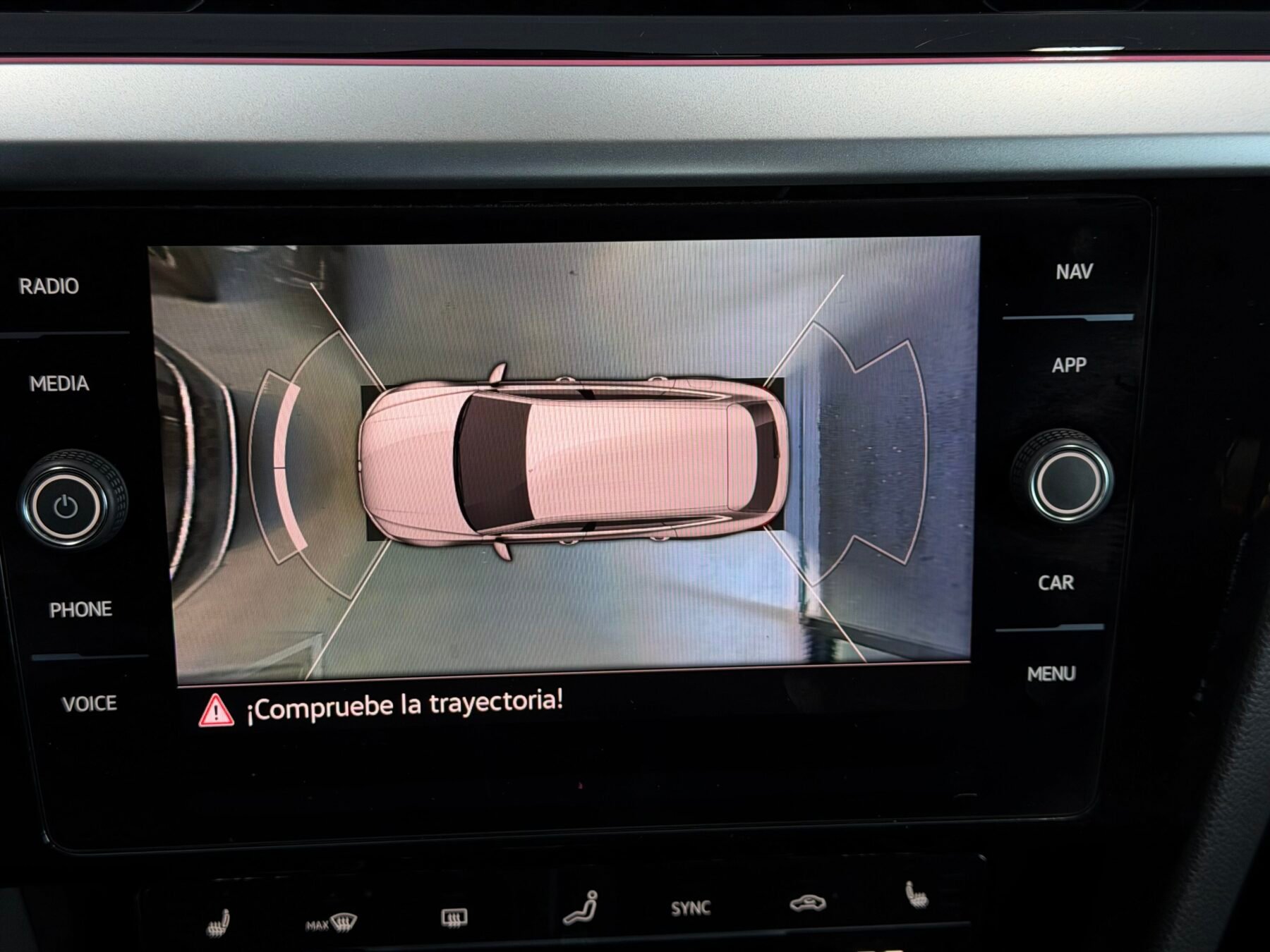 VOLKSWAGEN ARTEON SHOOTING BREAK RLINE 