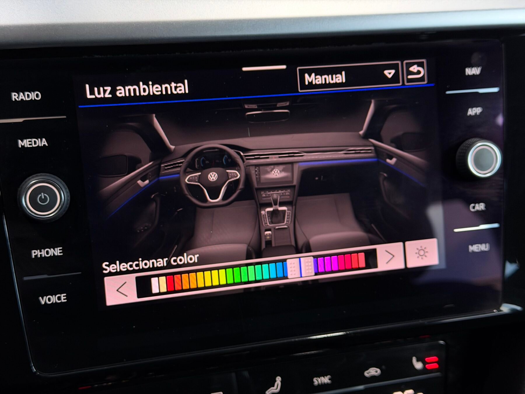 VOLKSWAGEN ARTEON SHOOTING BREAK RLINE 