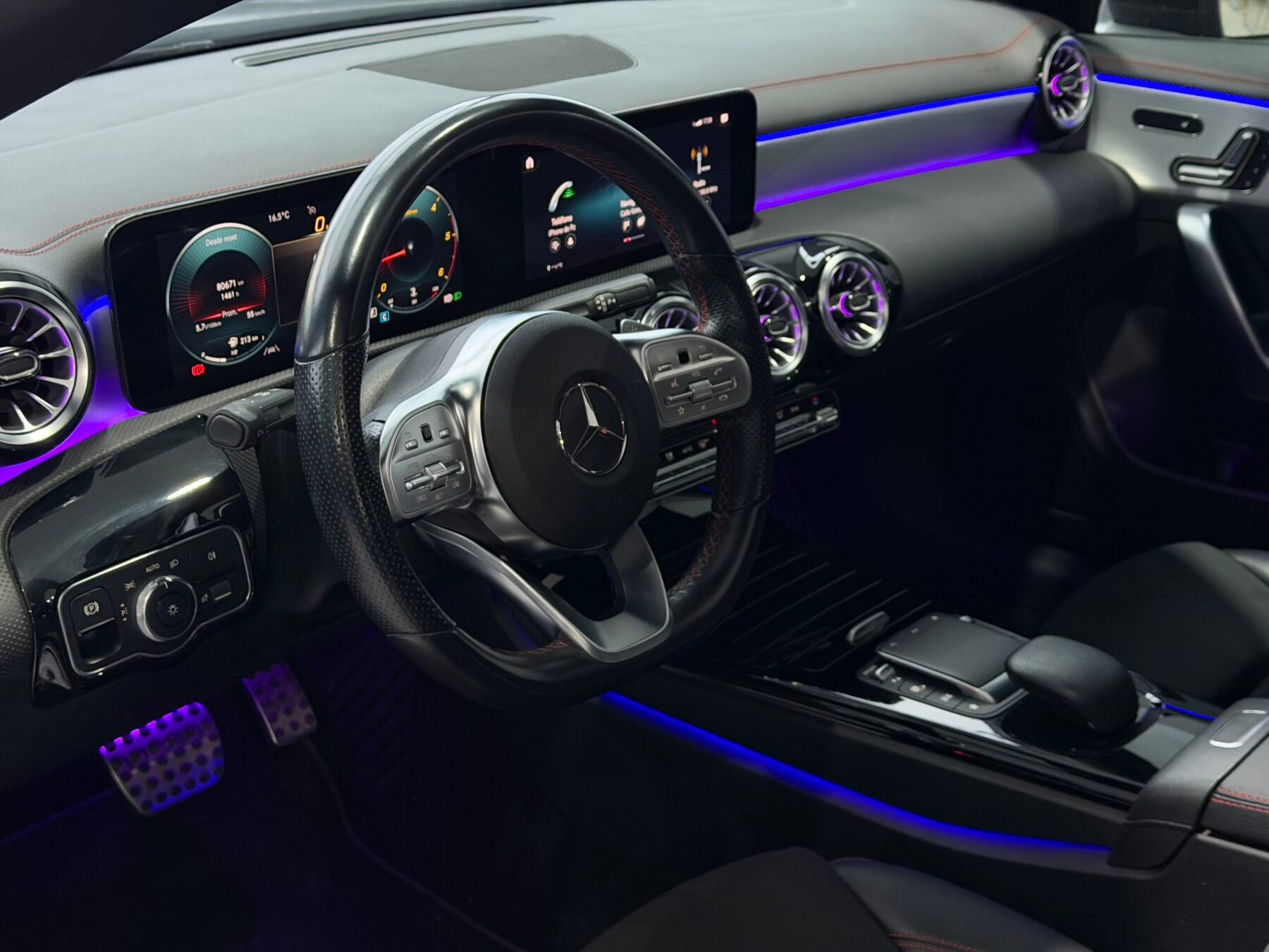 MERCEDES-BENZ CLASE CLA CLA 200 D DCT