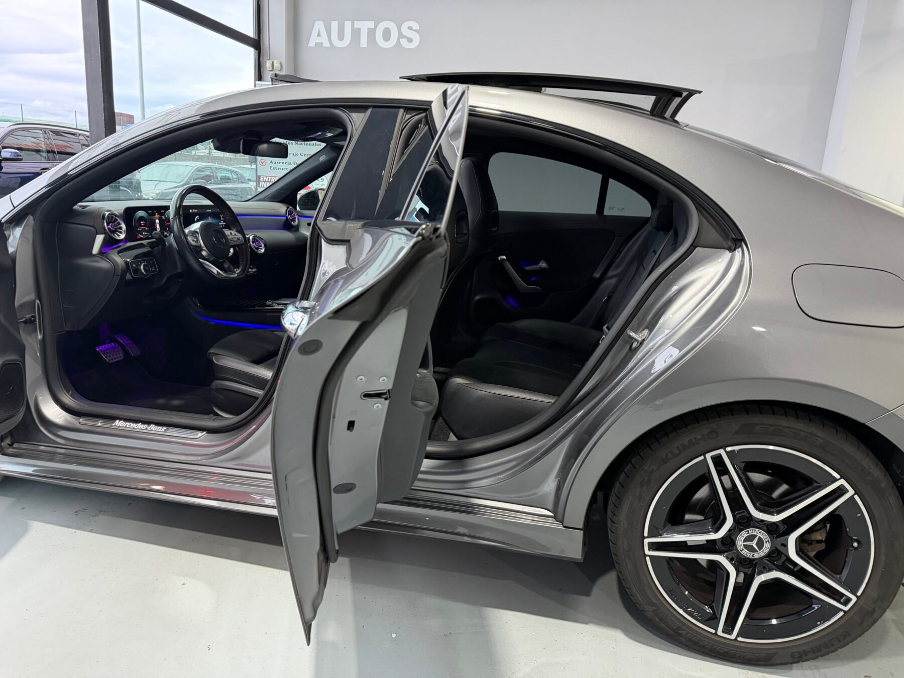 MERCEDES-BENZ CLASE CLA CLA 200 D DCT