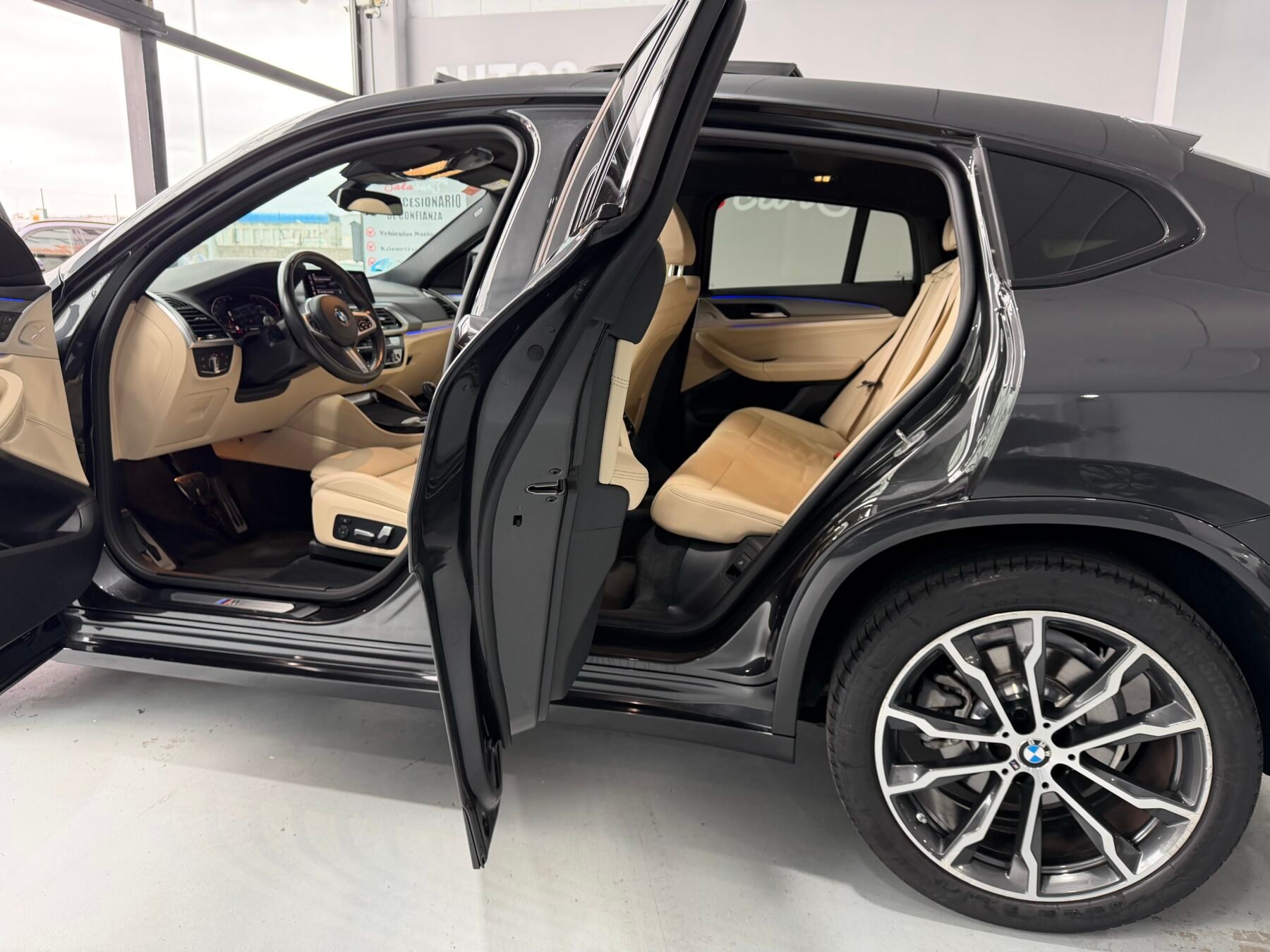 BMW X4 20 xdrive pack M 