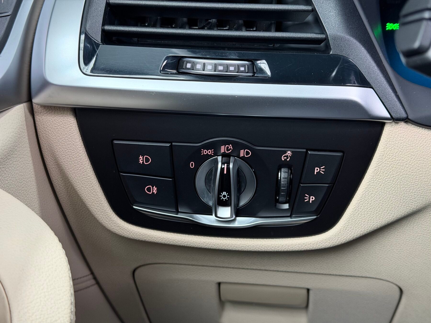 BMW X4 20 xdrive pack M 