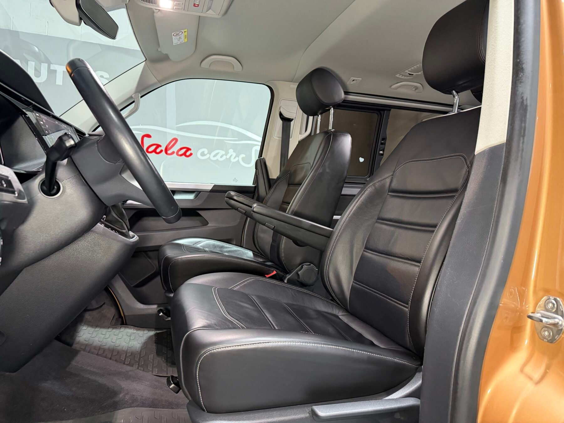 VOLKSWAGEN MULTIVAN Multivan Premium Corto 2.0 TDI 150kW BMT DSG 4Mot