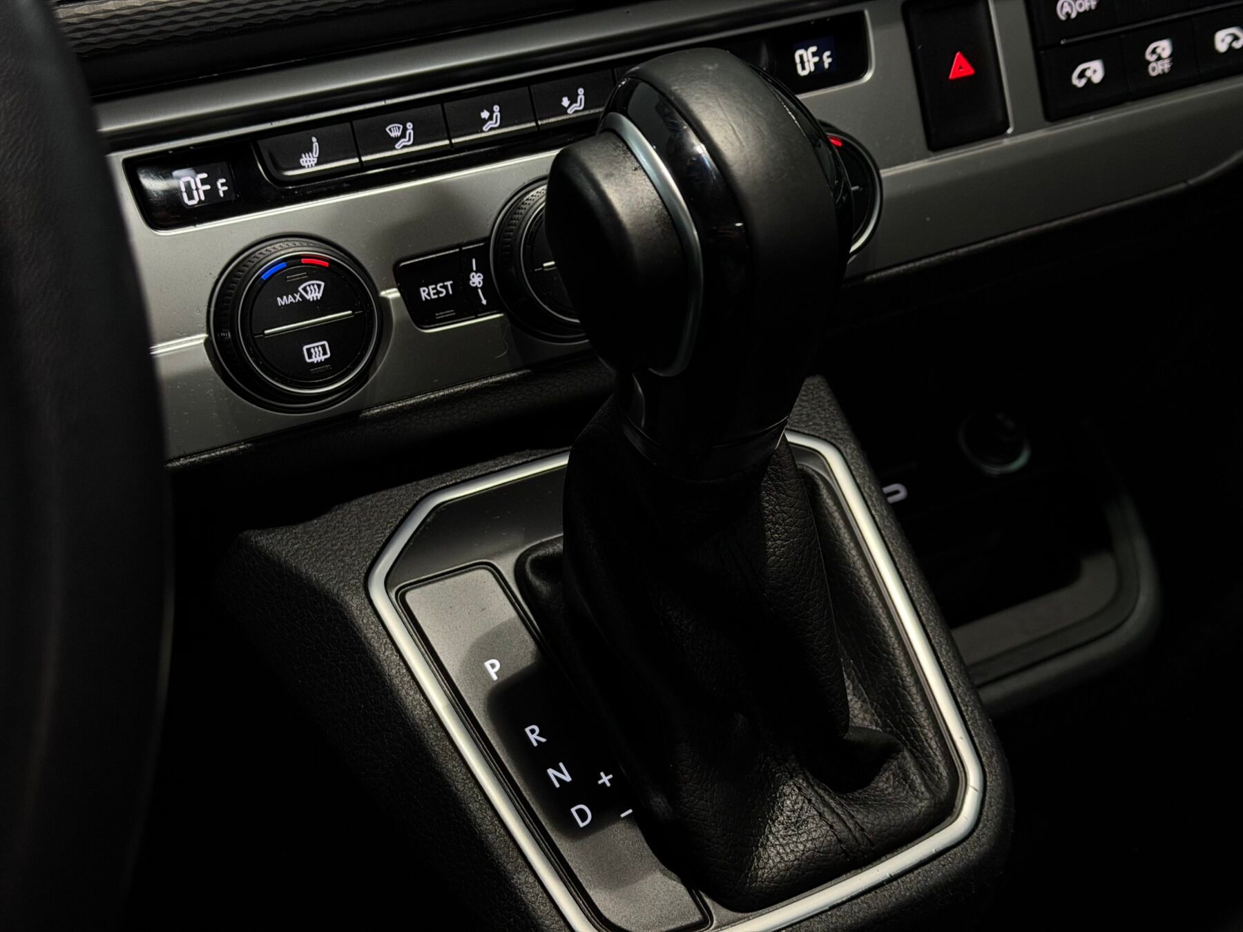 VOLKSWAGEN MULTIVAN Multivan Premium Corto 2.0 TDI 150kW BMT DSG 4Mot