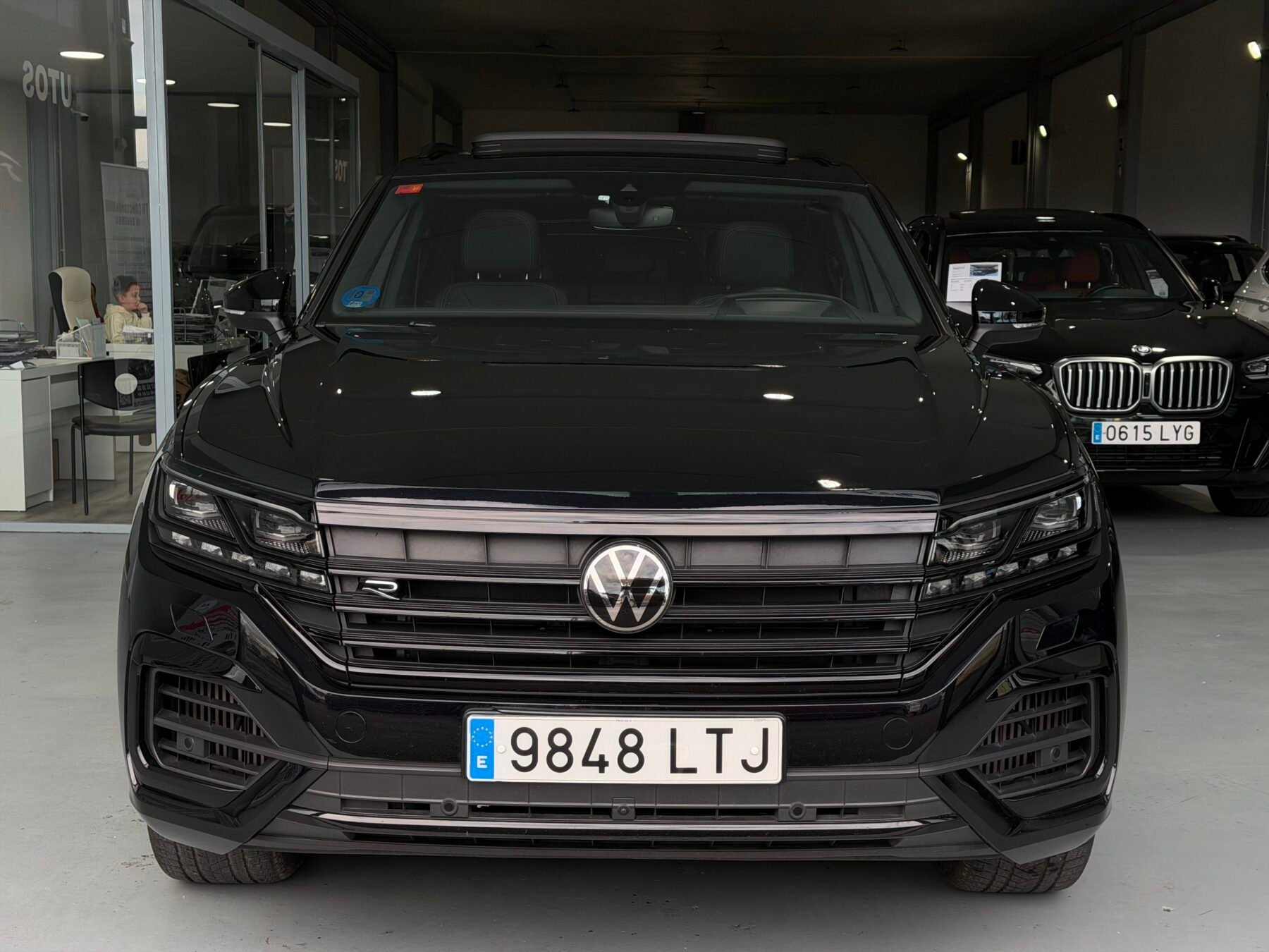 VOLKSWAGEN touareg R 3.0 V6 TSI 462cv