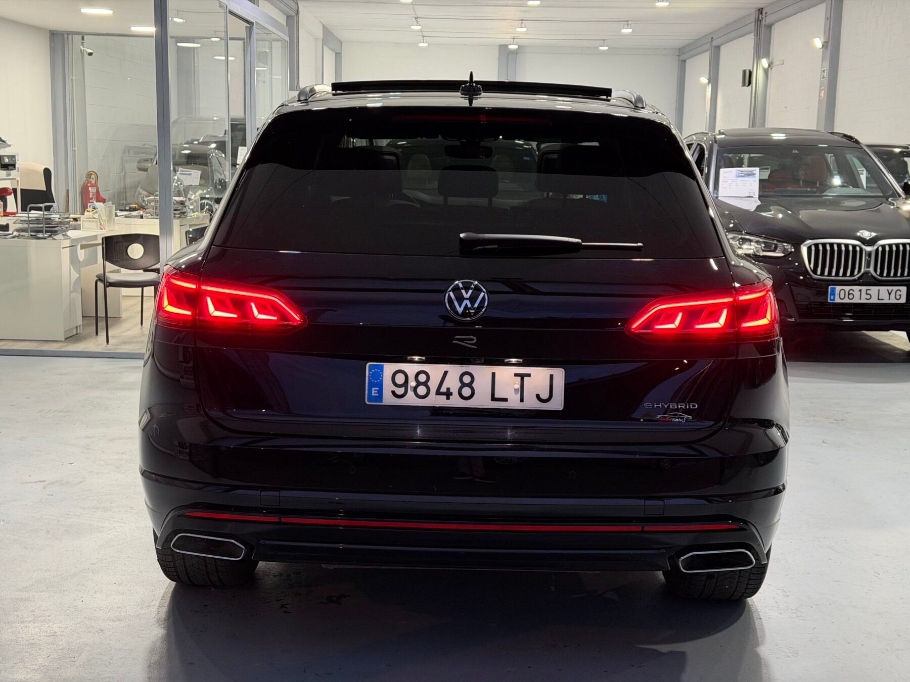 VOLKSWAGEN touareg R 3.0 V6 TSI 462cv