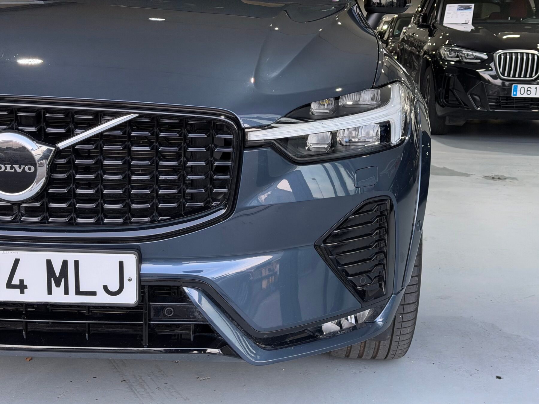 VOLVO XC60 B4 AWD ULTIMATE DARK AUTO