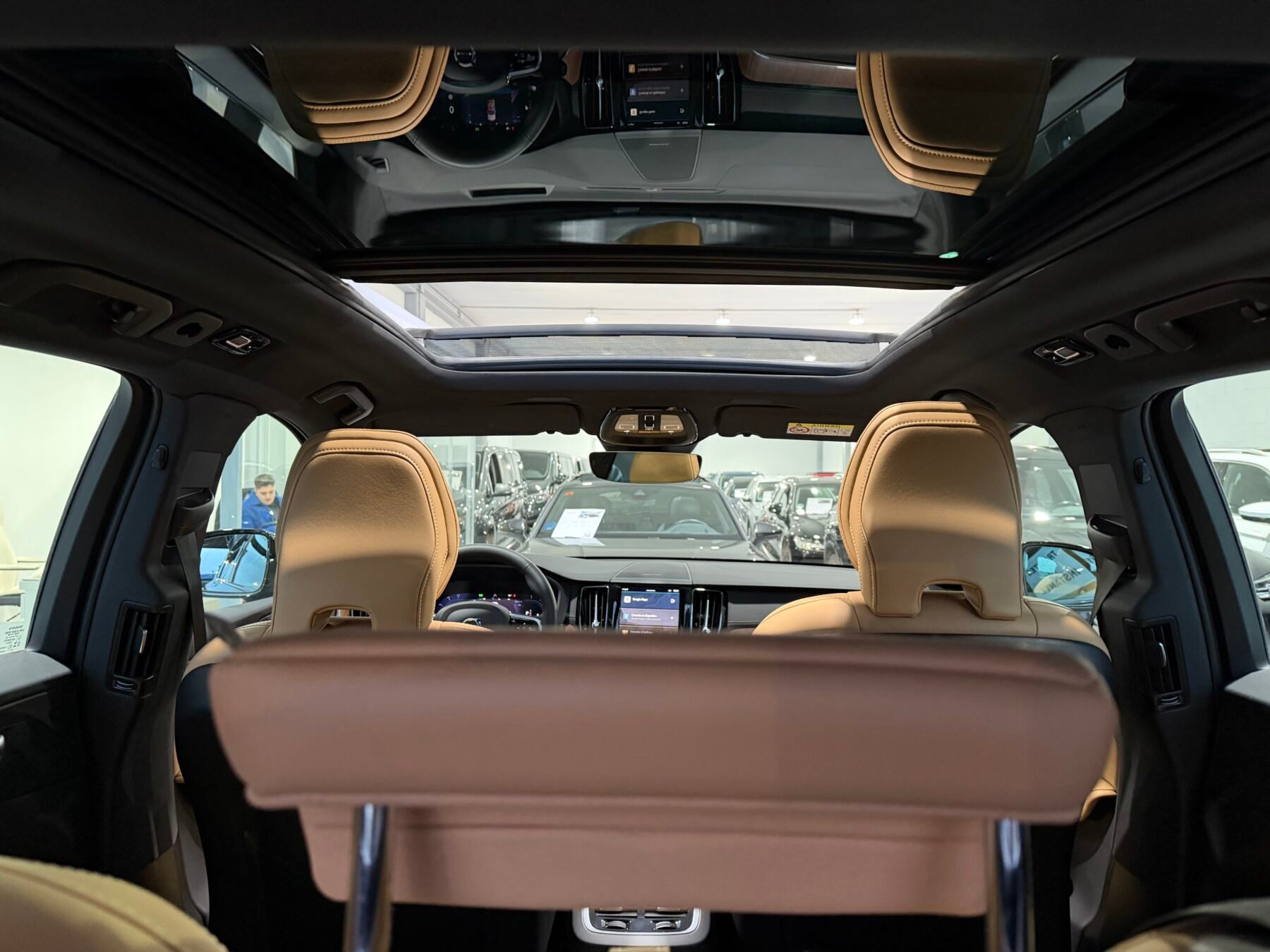 VOLVO XC60 B4 AWD ULTIMATE DARK AUTO