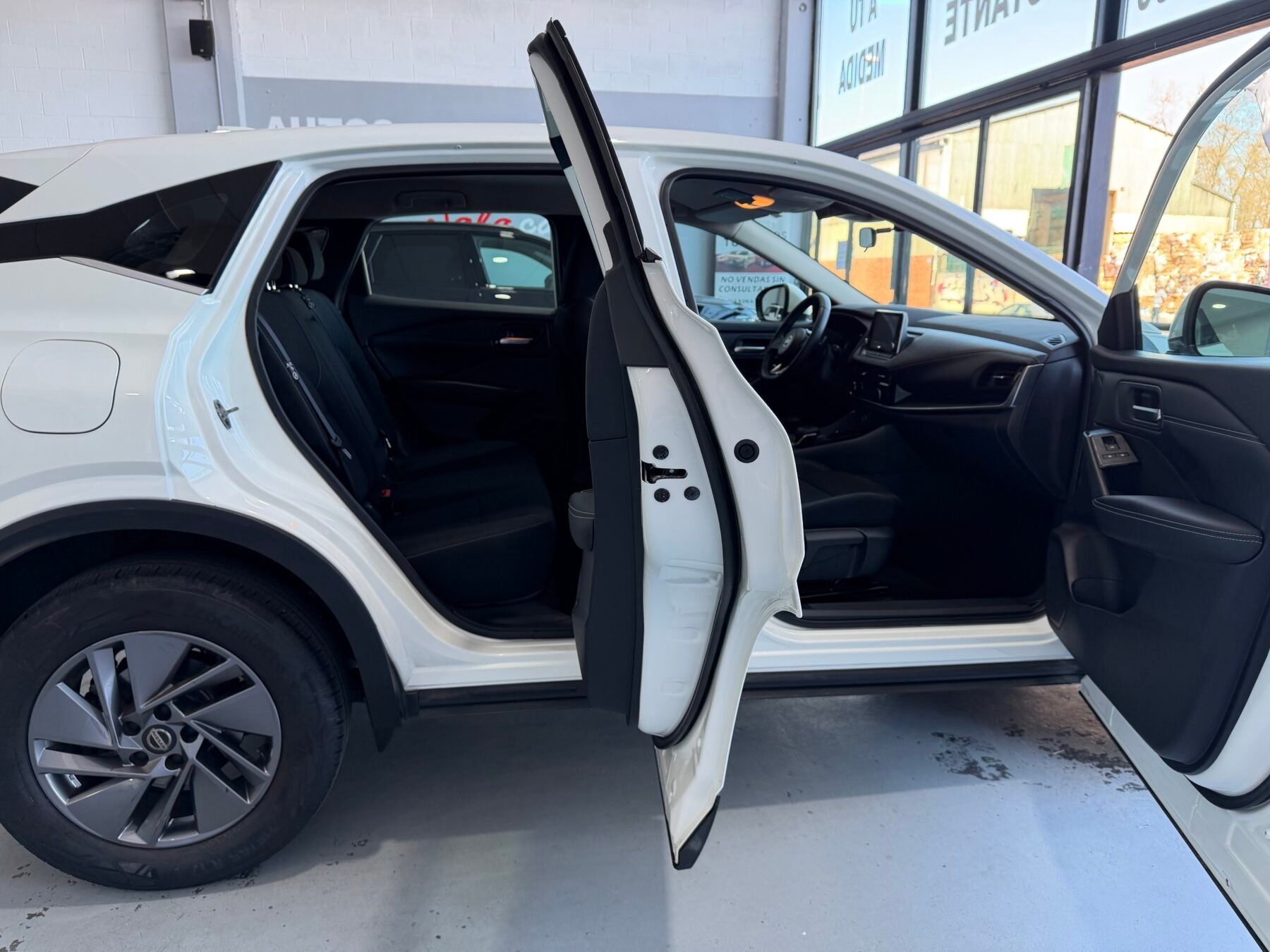 NISSAN Qashqai XTRONIC ACENTA 