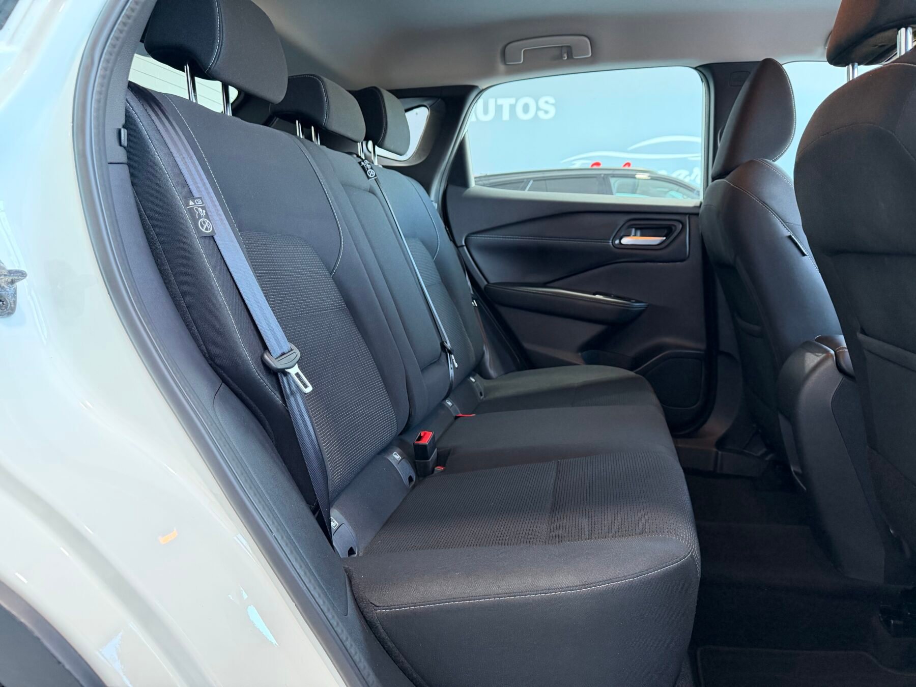 NISSAN Qashqai XTRONIC ACENTA 