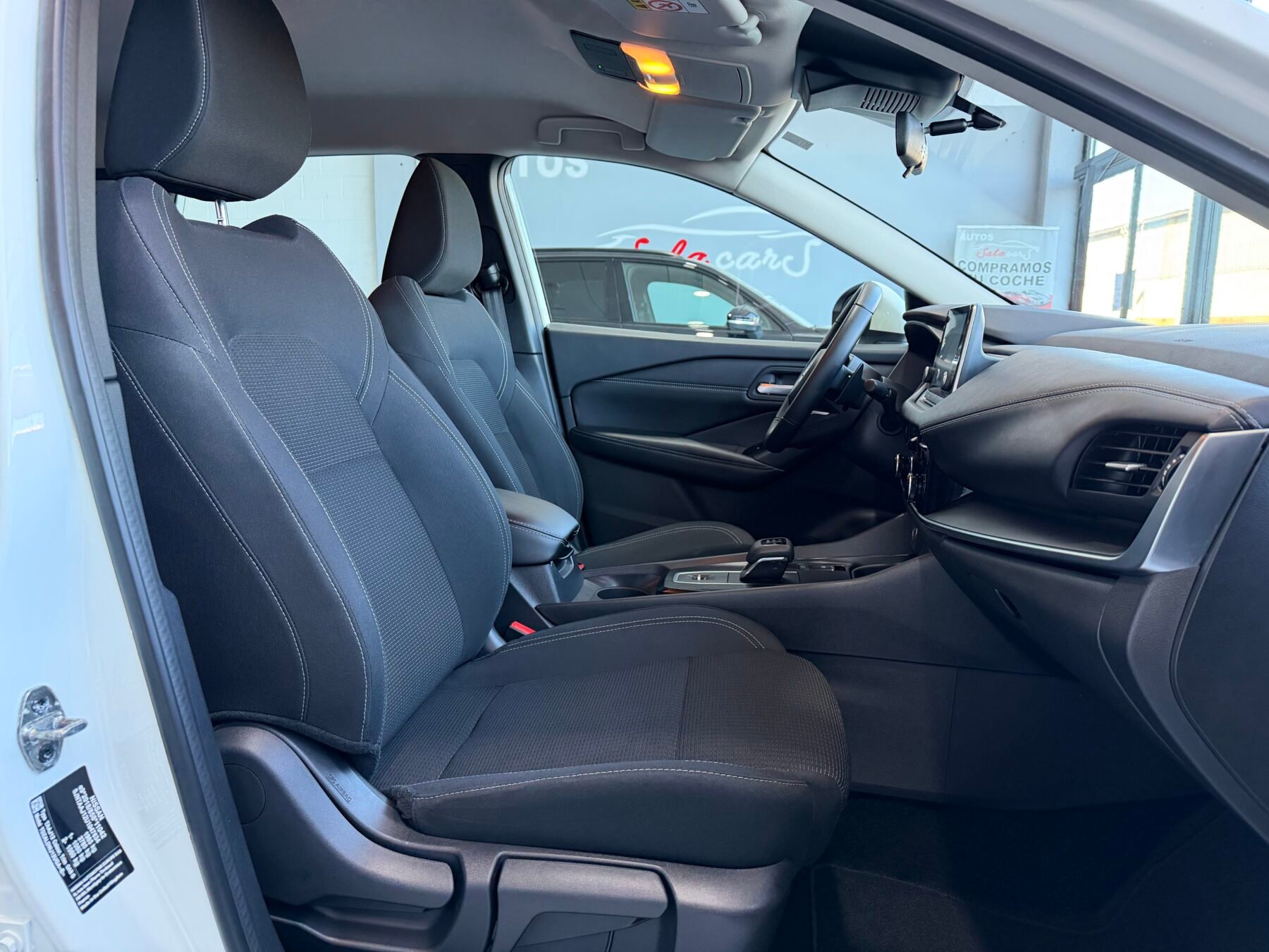 NISSAN Qashqai XTRONIC ACENTA 