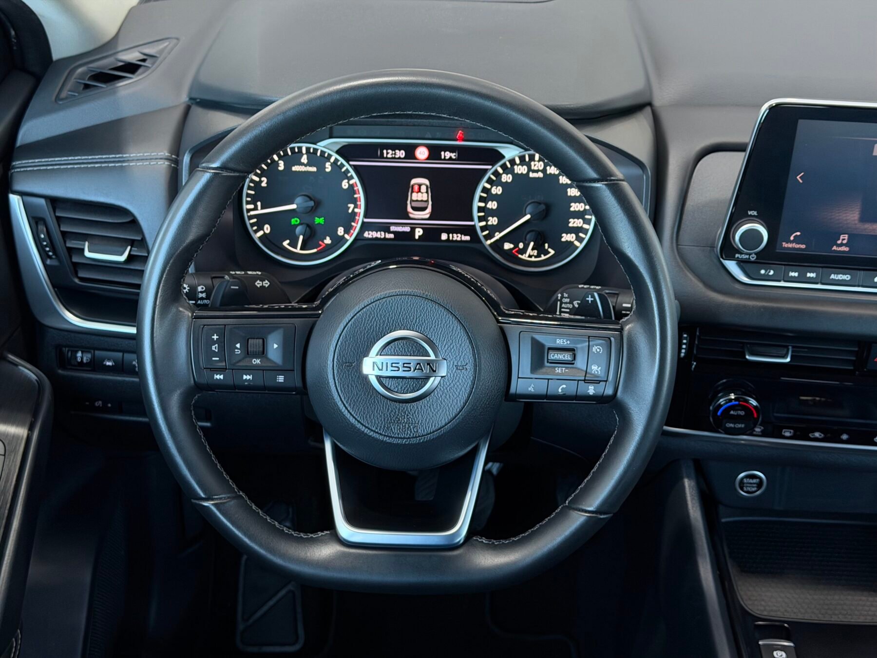 NISSAN Qashqai XTRONIC ACENTA 