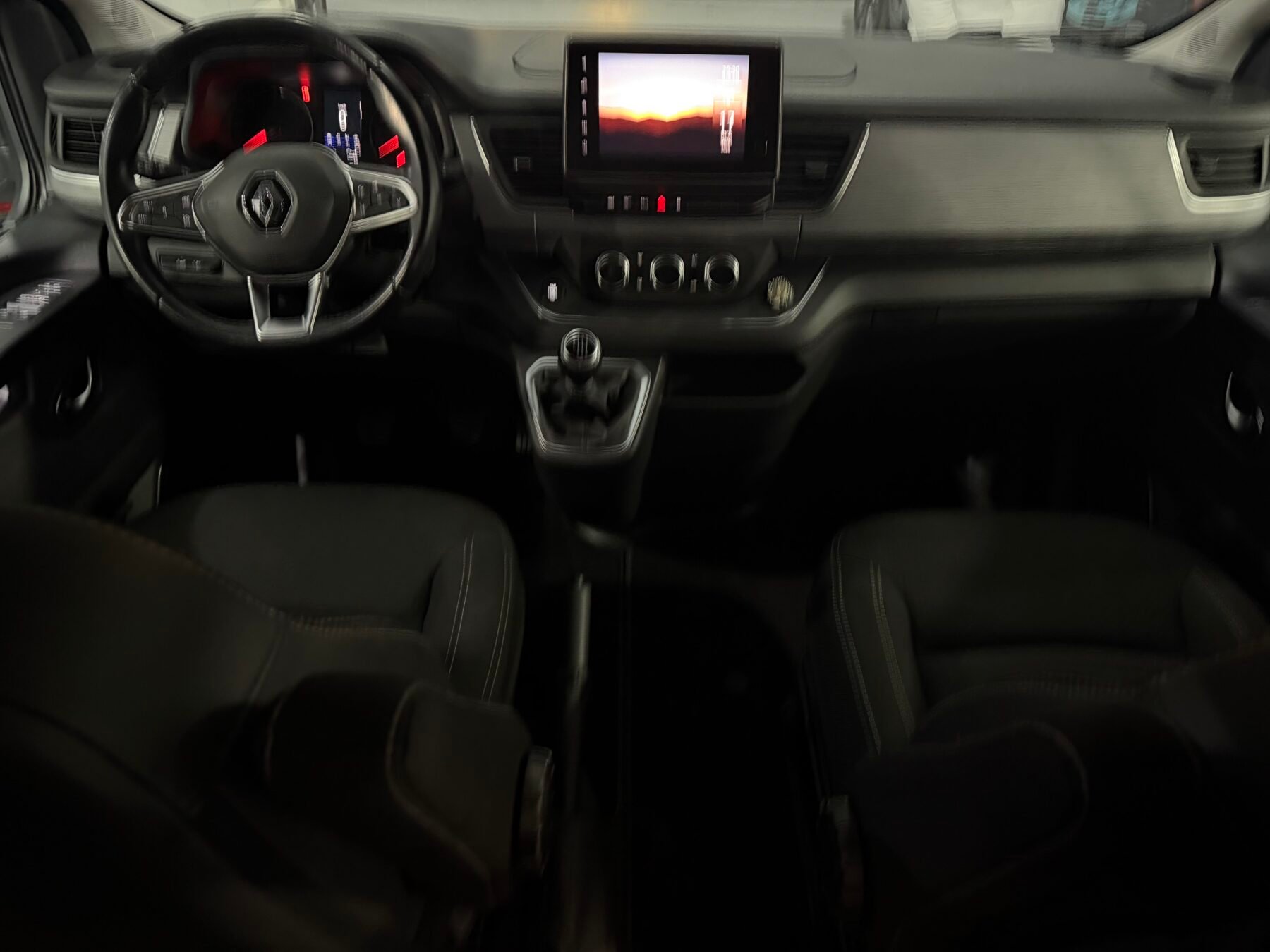 RENAULT TRAFIC SPACECLASS 2.0DCI 150CV L1H1