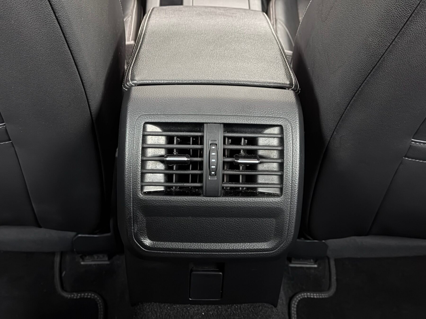 VOLKSWAGEN ARTEON Arteon RLine 2.0 TDI 110kW 150CV DSG