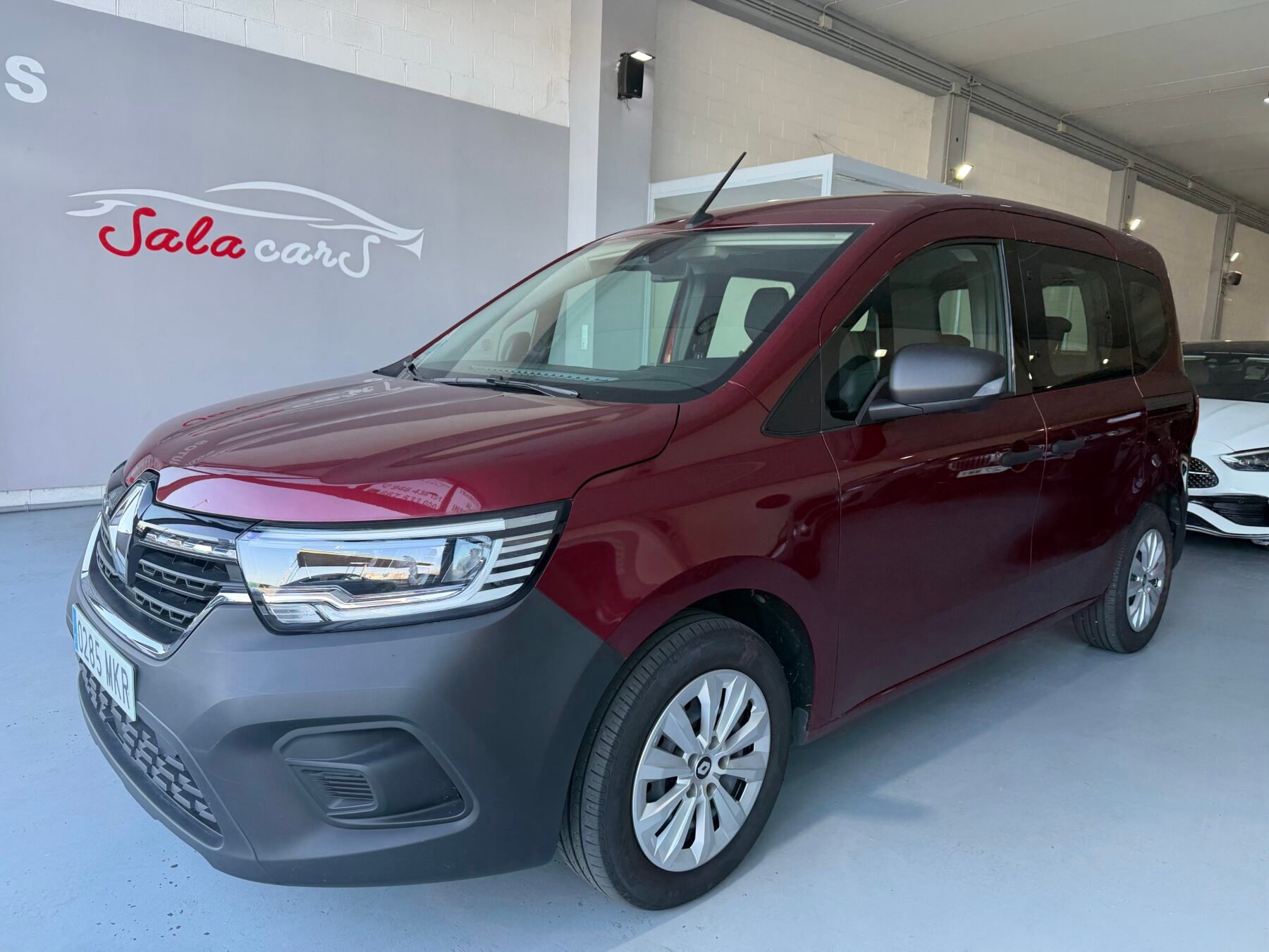 RENAULT KANGOO AUTHENTIC 1.5 DCI