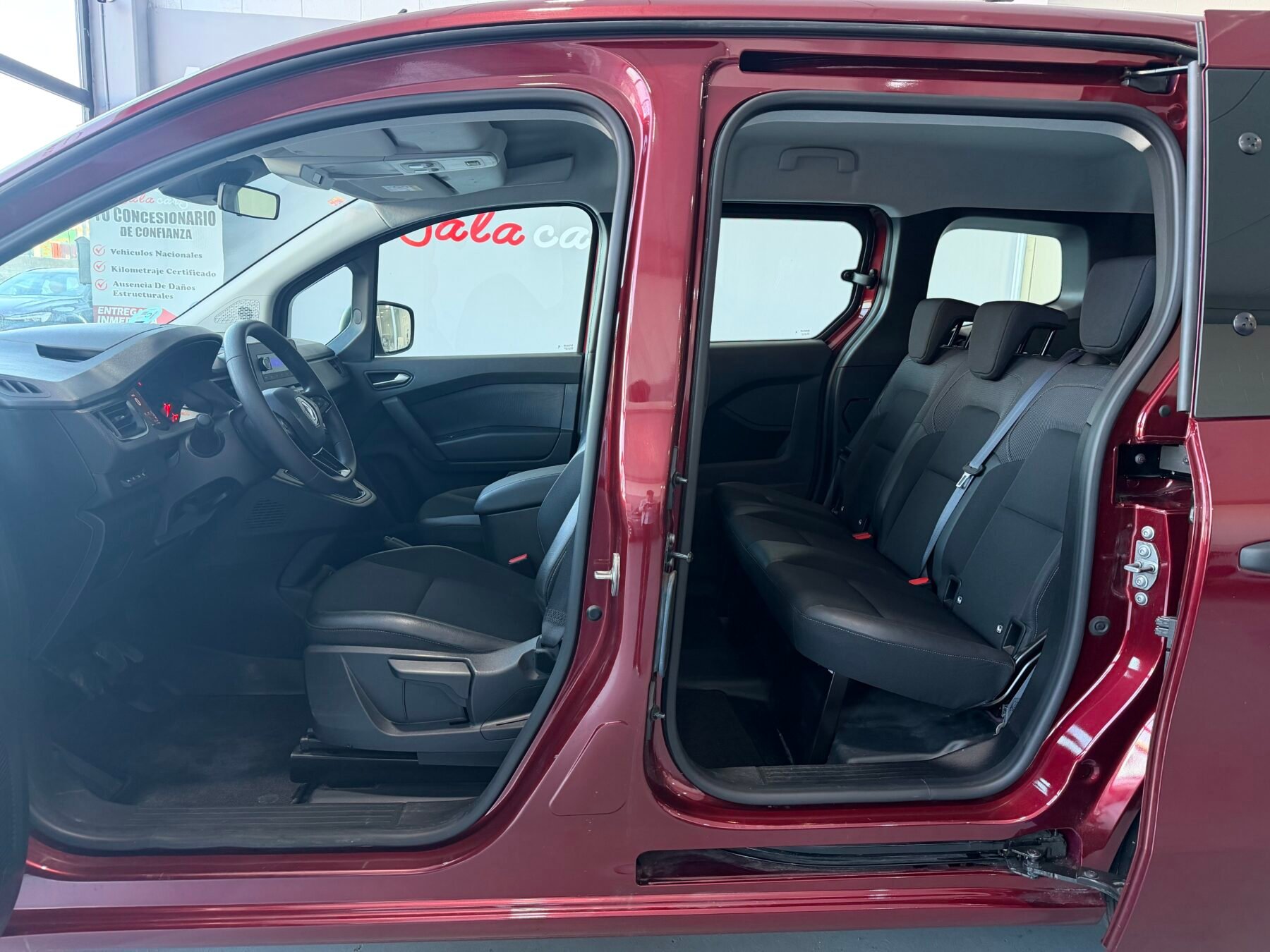 RENAULT KANGOO AUTHENTIC 1.5 DCI