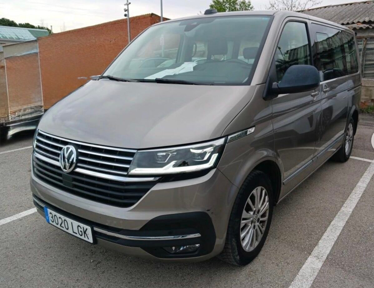 VOLKSWAGEN MULTIVAN CORTO PREMIUM DSG 2.0TDI 150cv