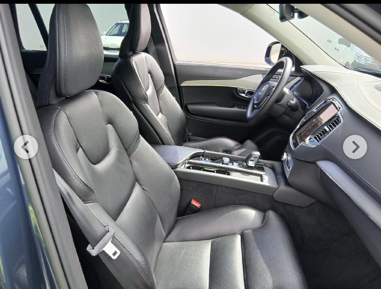 VOLVO XC90 B5 D AWF PLUS DARK AUTO 