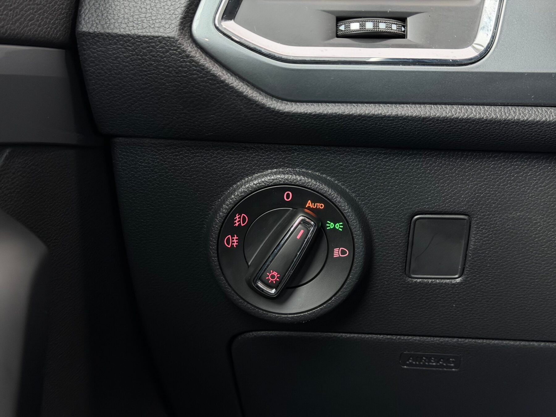 SEAT Ateca 1.6 TDI 115CV REFERENCE PLUS