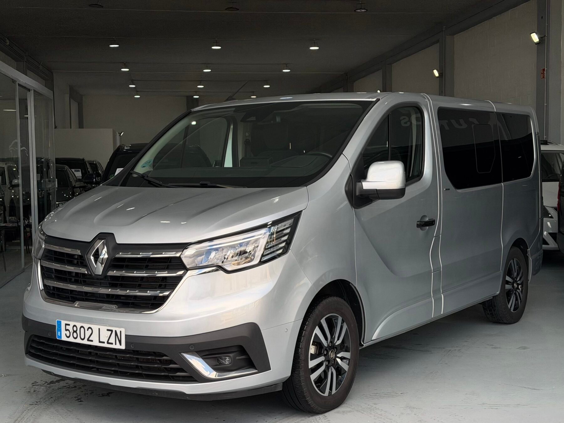 RENAULT TRAFIC SPACECLASS 2.0DCI 150CV L1H1