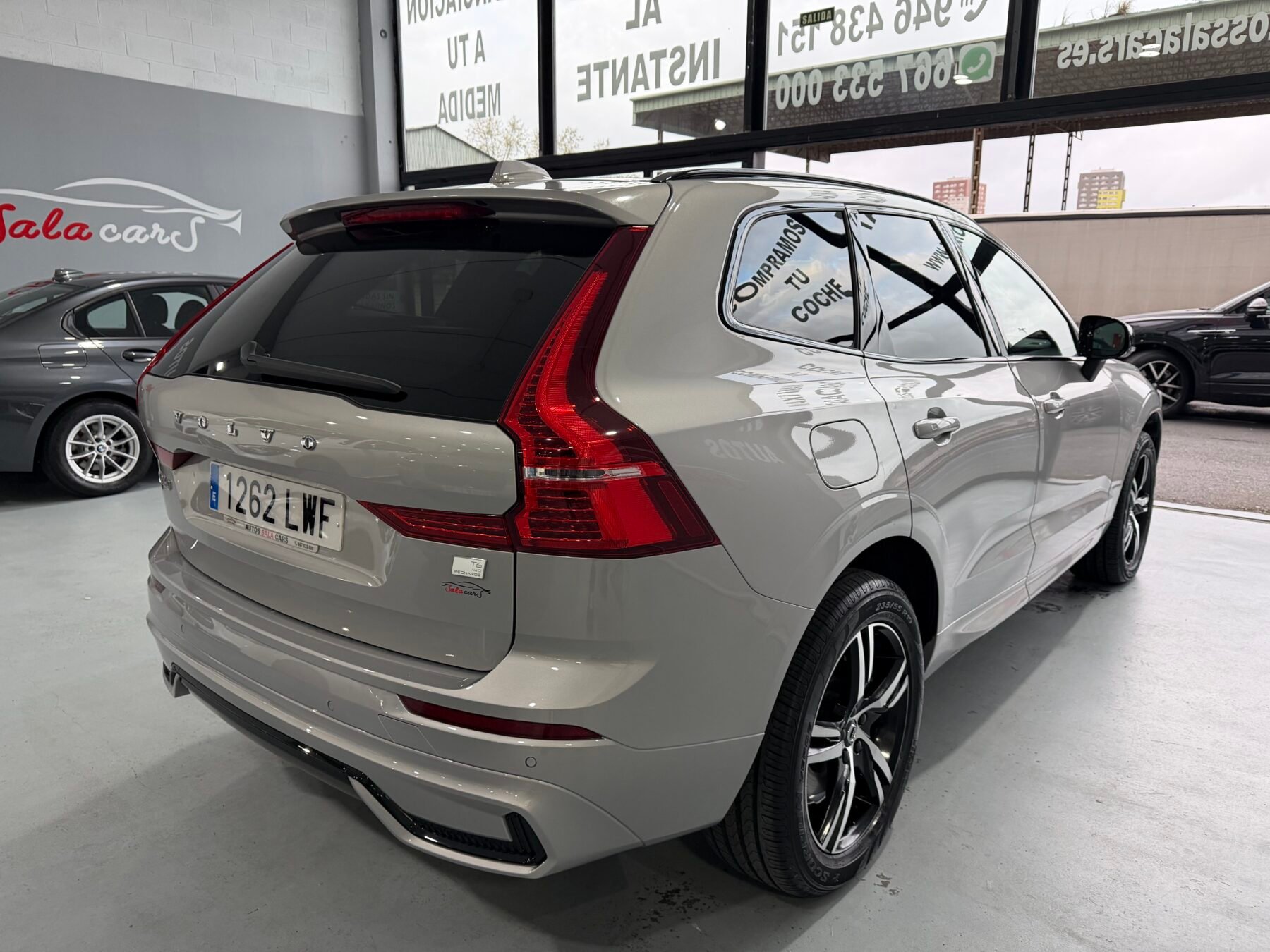 VOLVO XC60 ULTIMATE DARK AUTO T6